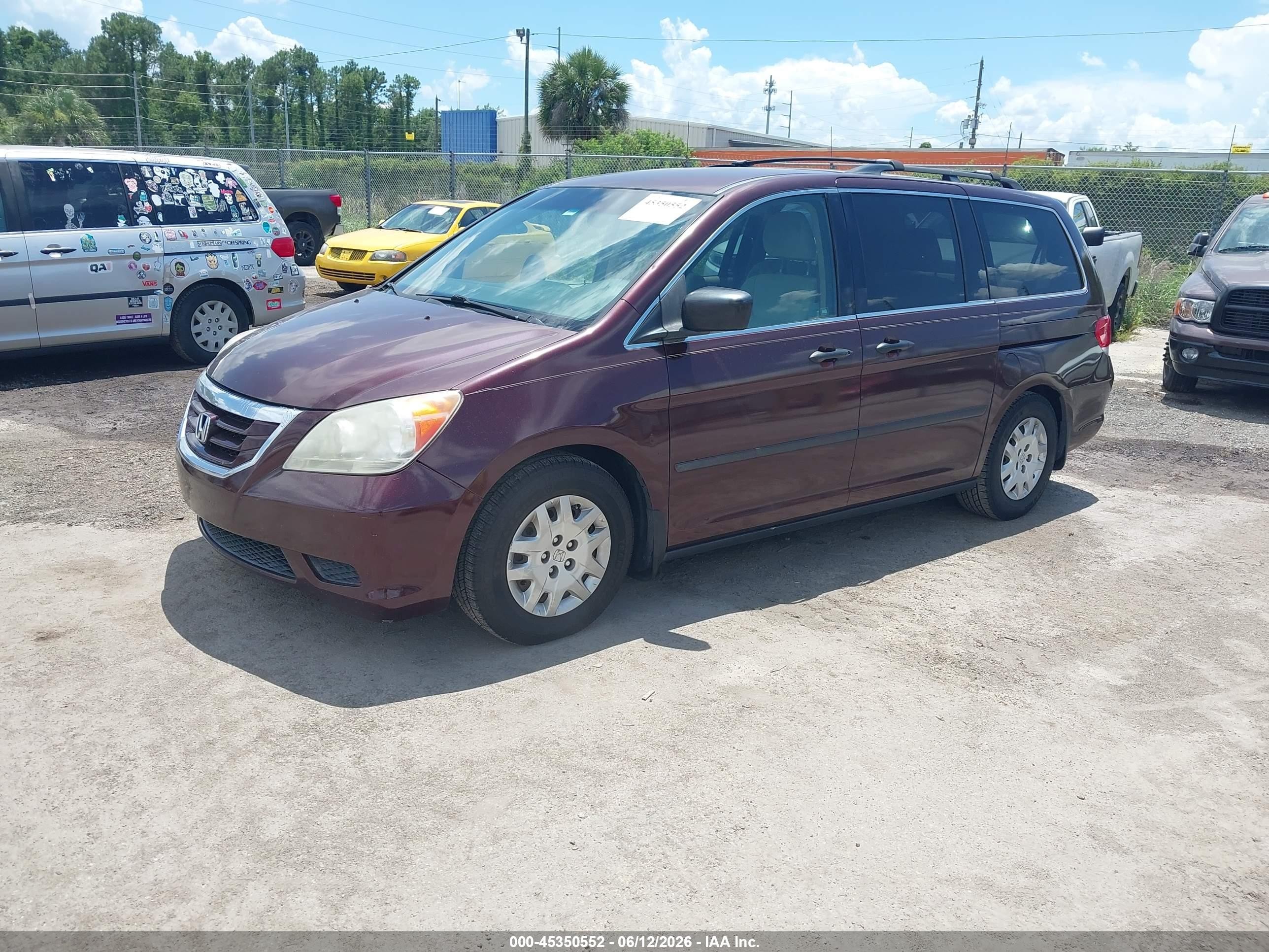 2009 Honda Odyssey Lx Burgundy vin: 5FNRL38249B046886