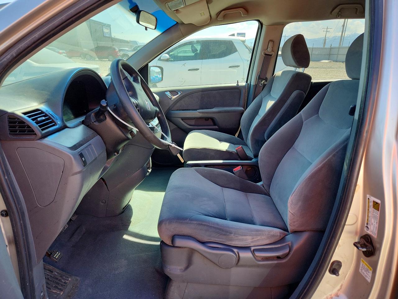 2006 Honda Odyssey Lx Серебряный vin: 5FNRL38256B033687