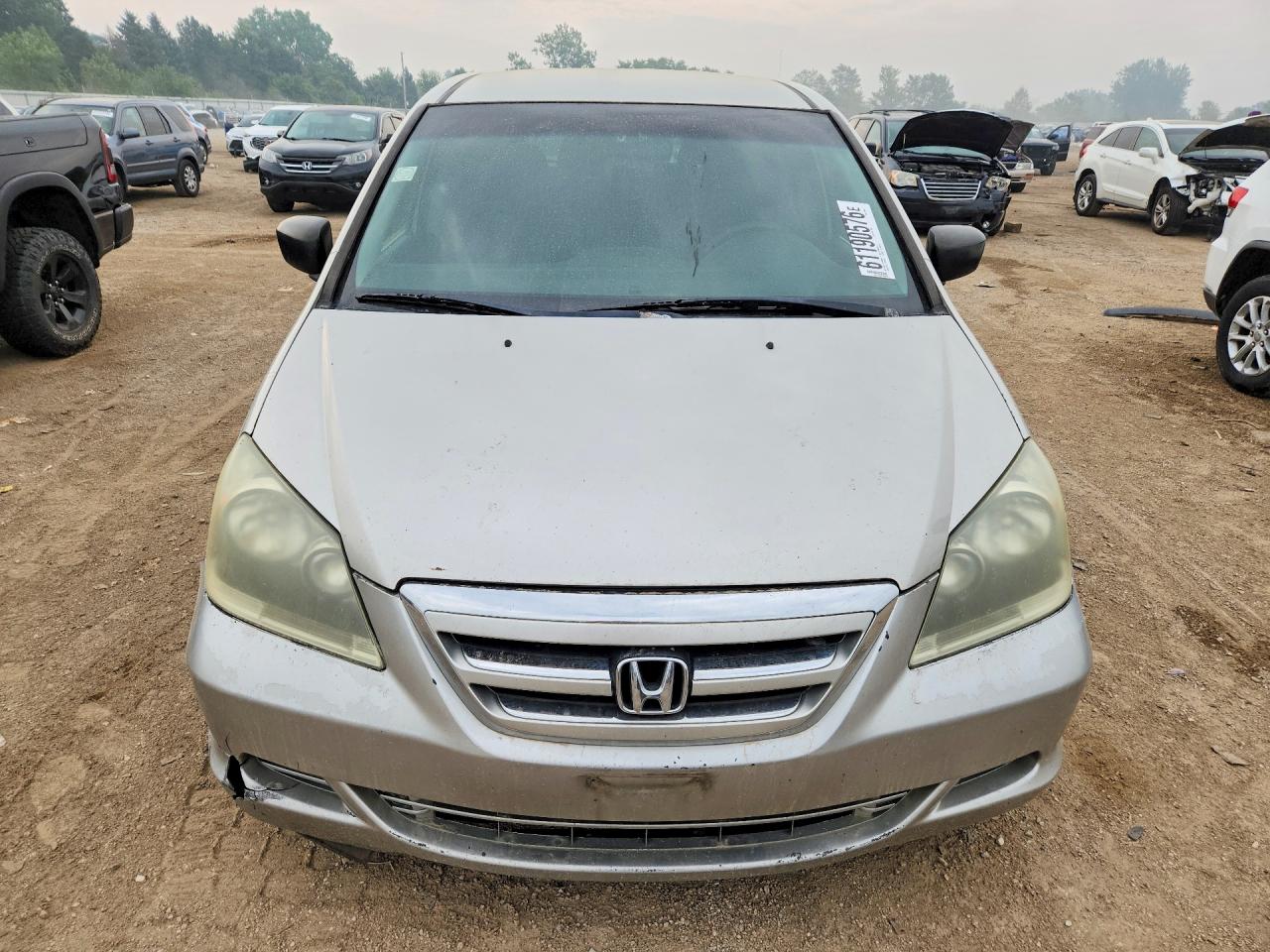 2006 Honda Odyssey Lx Silver vin: 5FNRL38256B074806