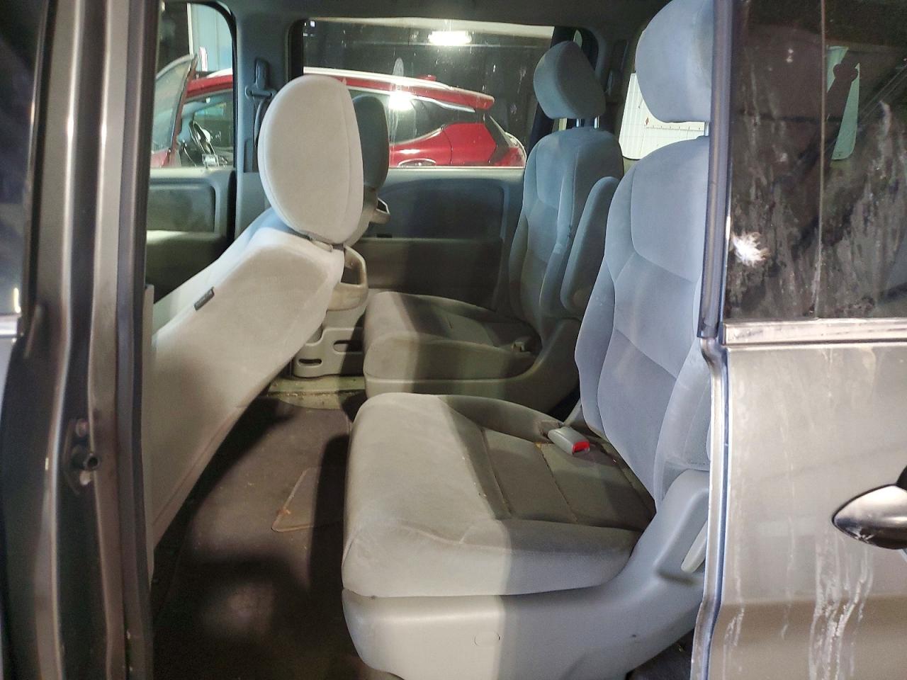 2008 Honda Odyssey Lx Серый vin: 5FNRL38258B008078