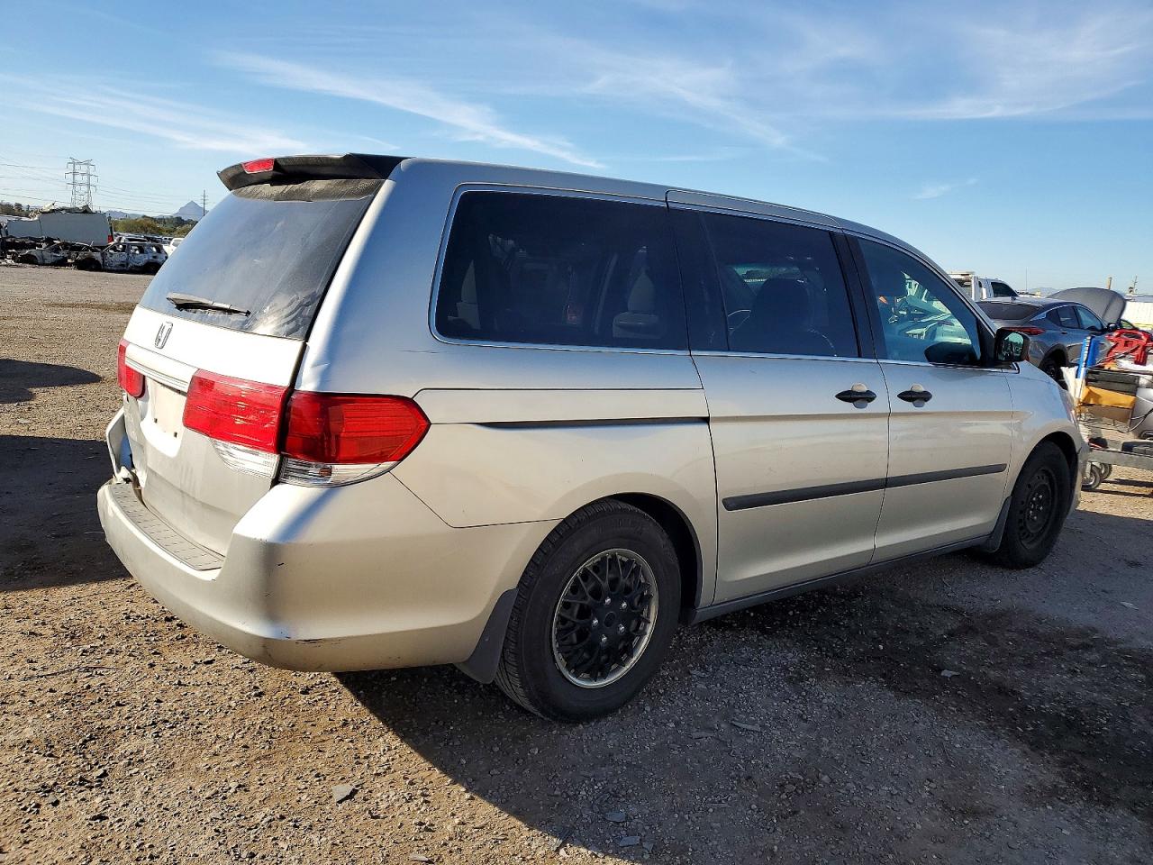 2008 Honda Odyssey Lx Silver vin: 5FNRL38258B035605