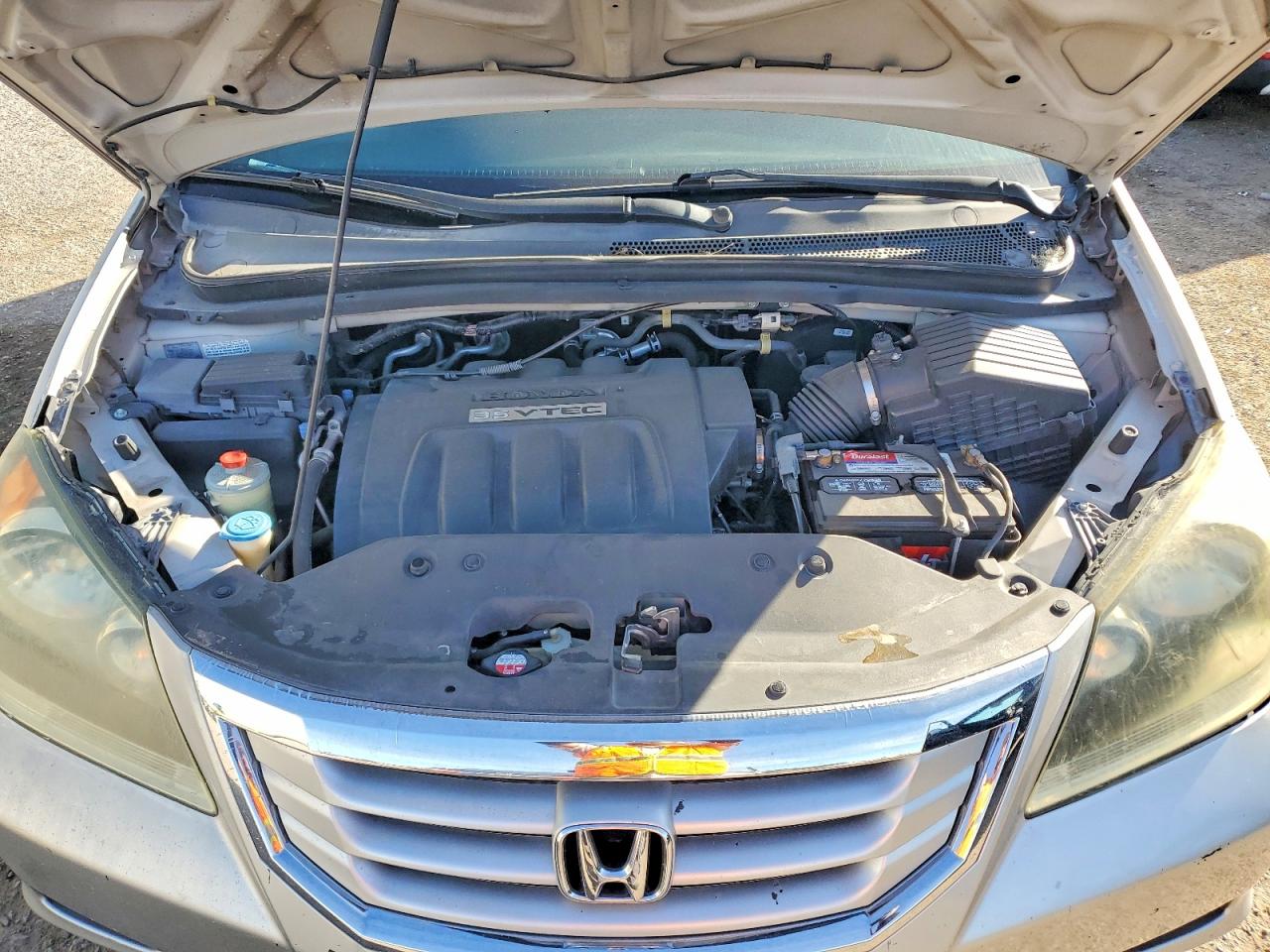 2008 Honda Odyssey Lx Silver vin: 5FNRL38258B035605