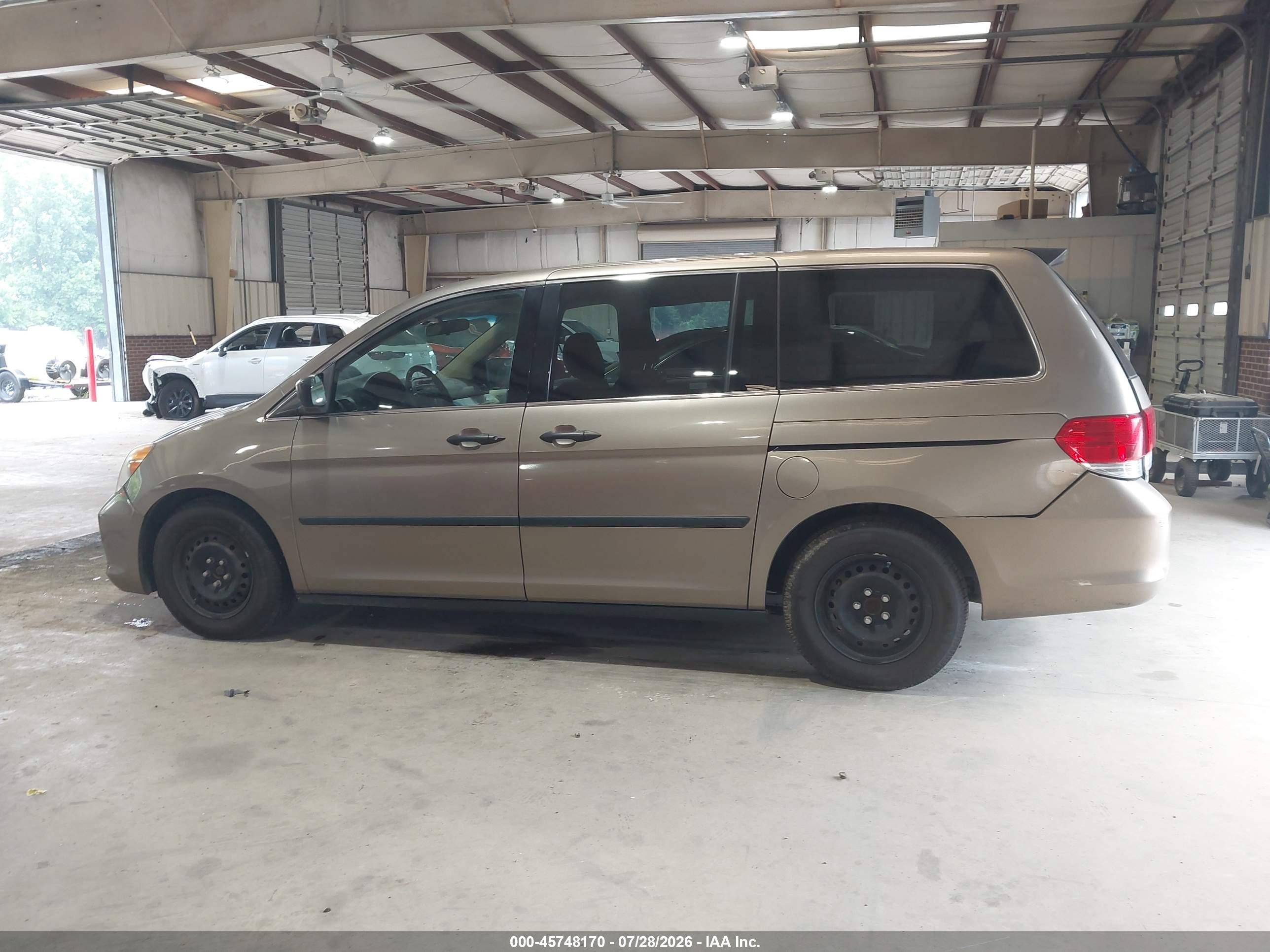 2008 Honda Odyssey Lx Beige vin: 5FNRL38258B104714