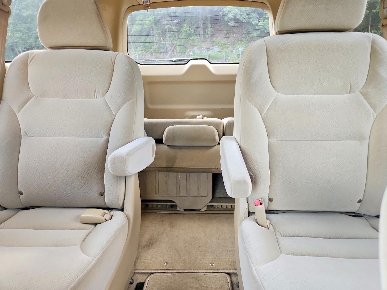 2008 Honda Odyssey Lx Золотой vin: 5FNRL38258B113476