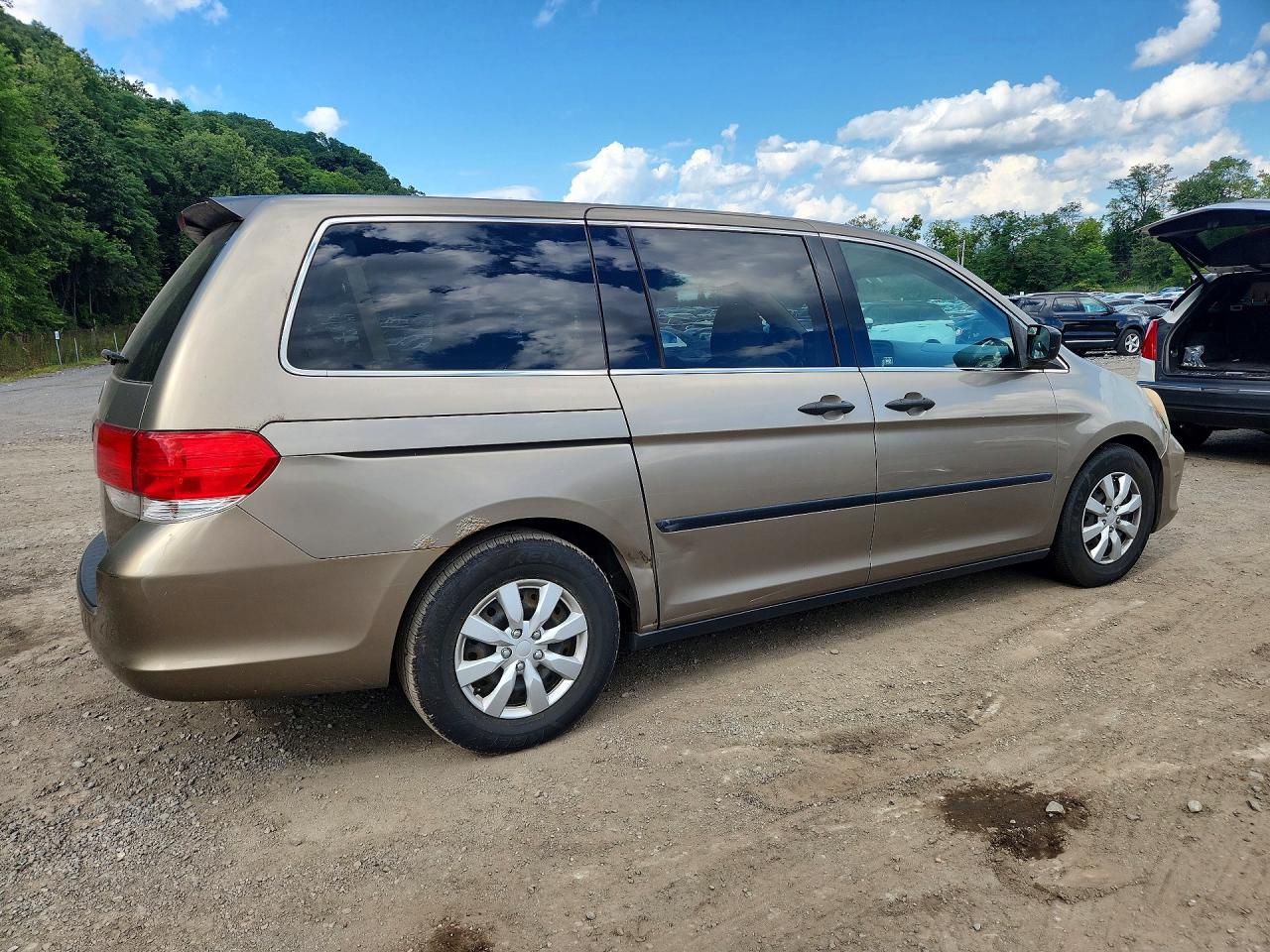 2008 Honda Odyssey Lx Золотой vin: 5FNRL38258B113476
