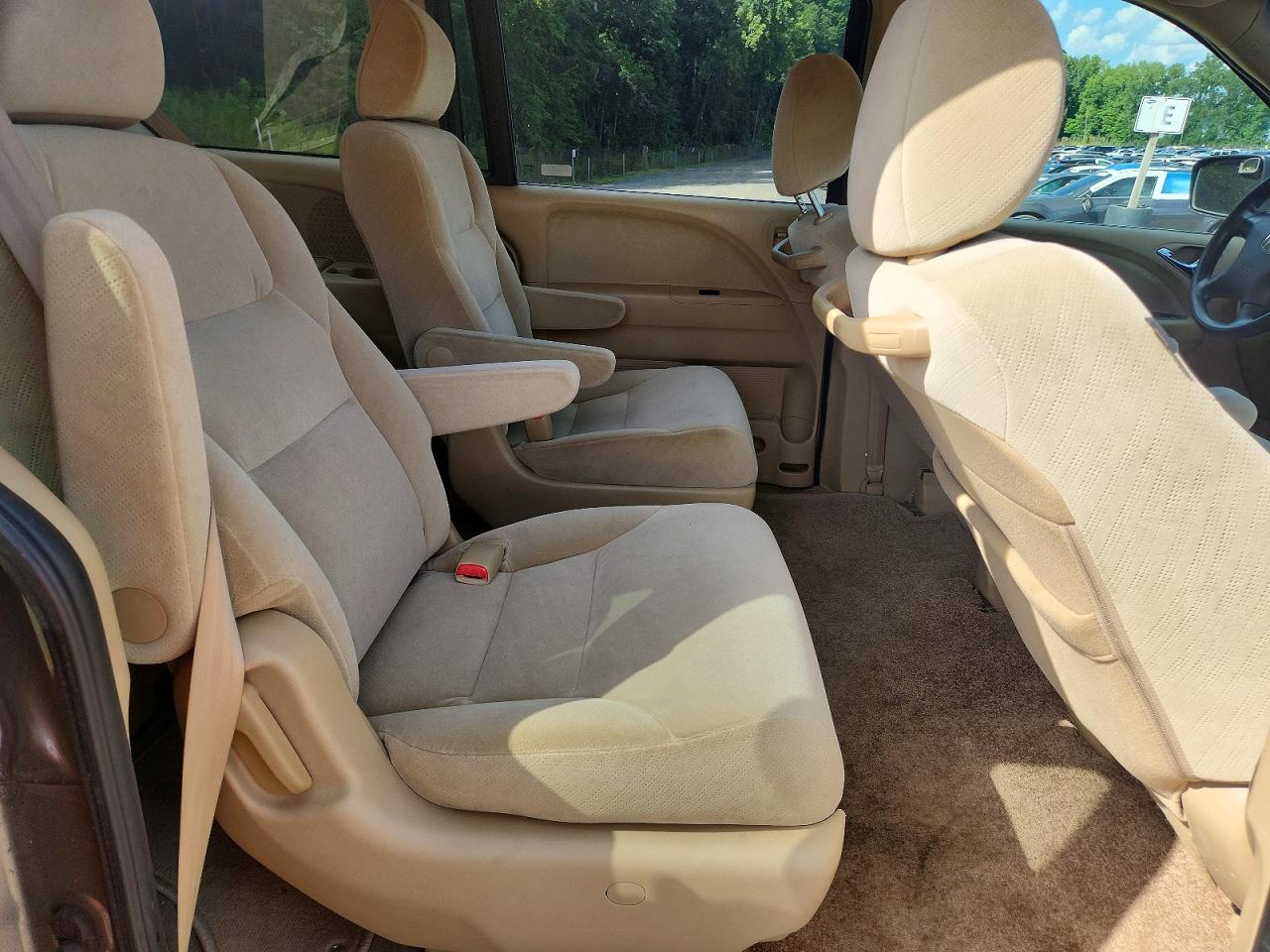 2008 Honda Odyssey Lx Золотой vin: 5FNRL38258B113476