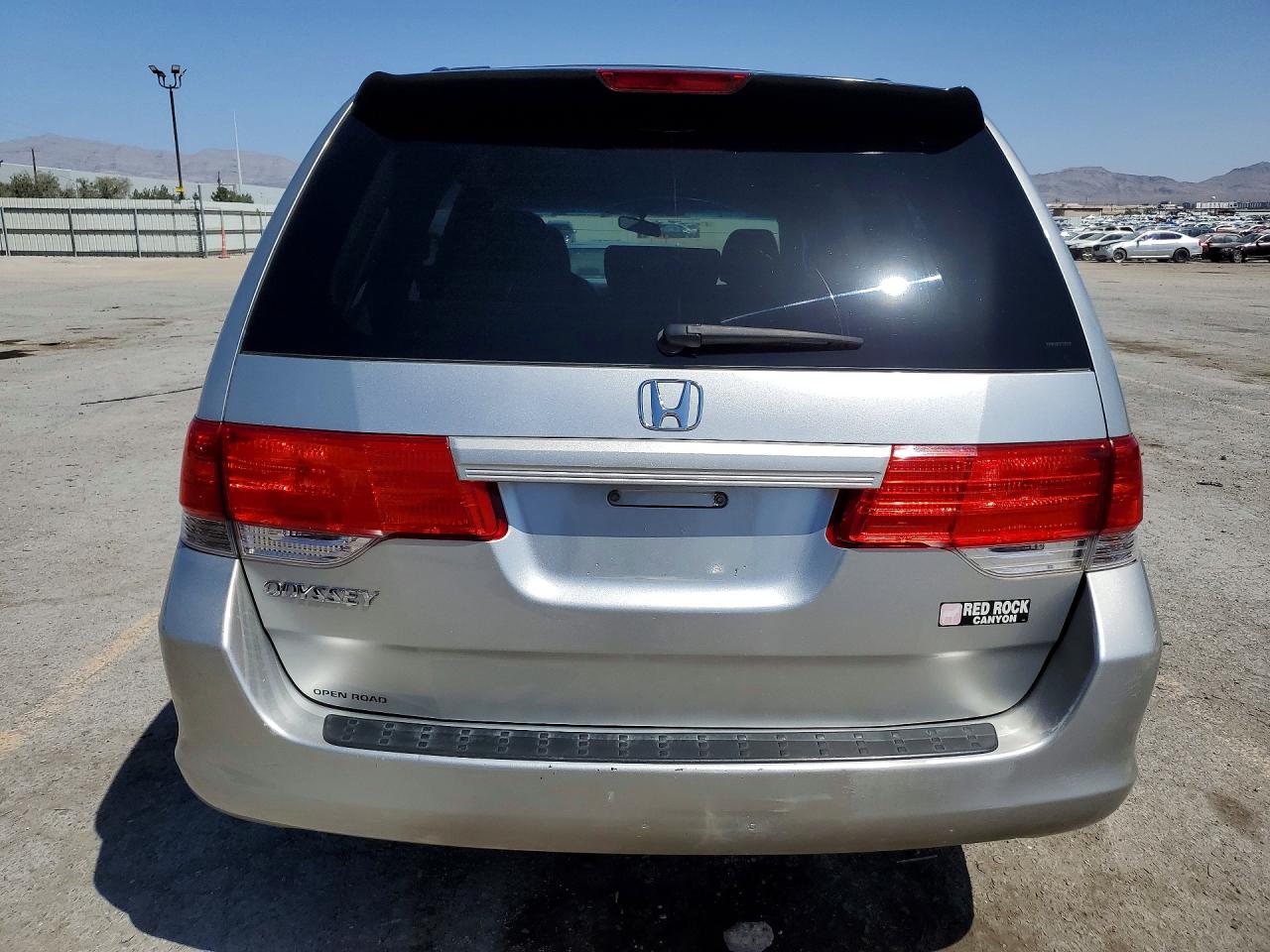 2009 Honda Odyssey Lx Silver vin: 5FNRL38259B022709