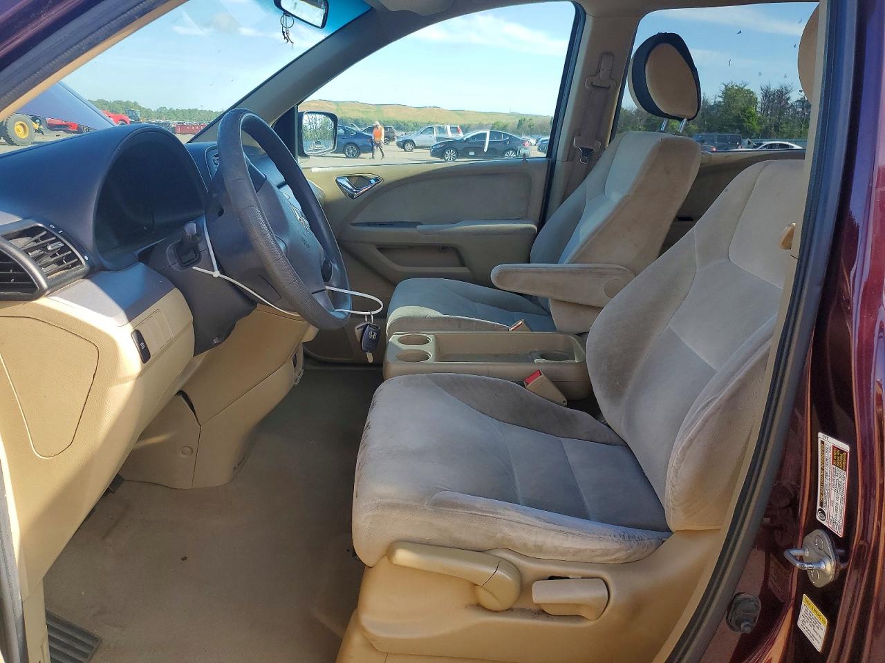 2009 Honda Odyssey Lx Maroon vin: 5FNRL38259B057931