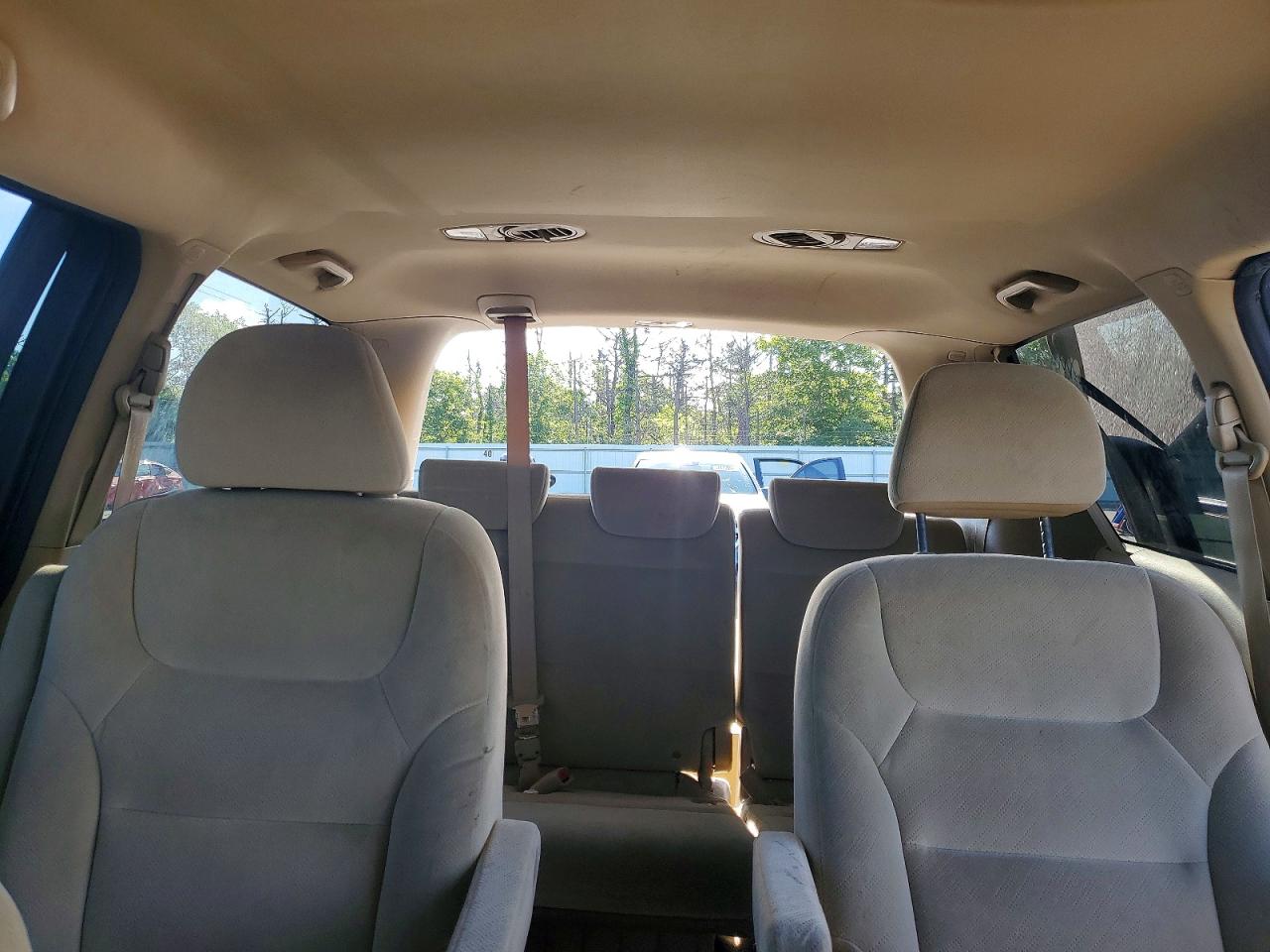 2009 Honda Odyssey Lx Maroon vin: 5FNRL38259B057931