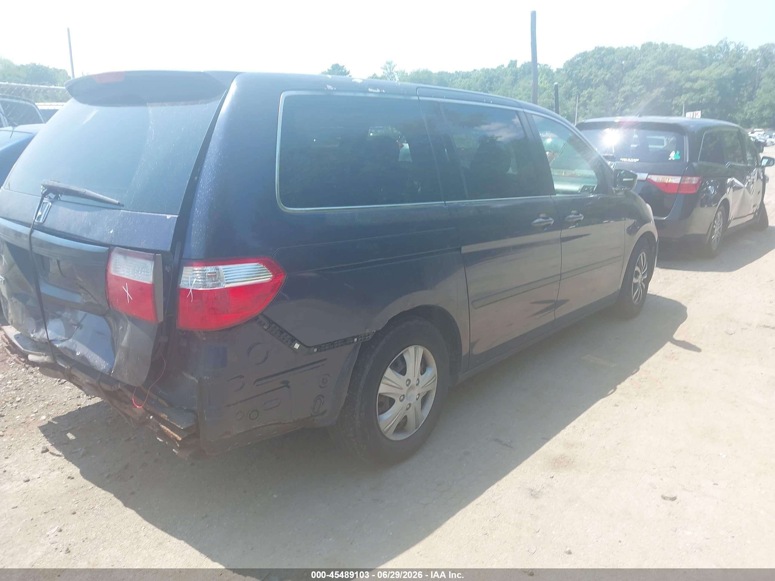 2006 Honda Odyssey Lx Blue vin: 5FNRL38266B111877