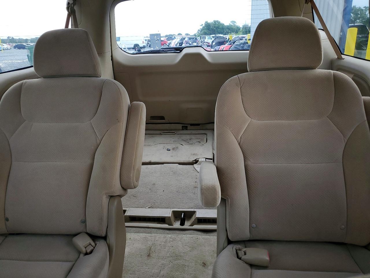 2006 Honda Odyssey Lx Золотой vin: 5FNRL38266B113676