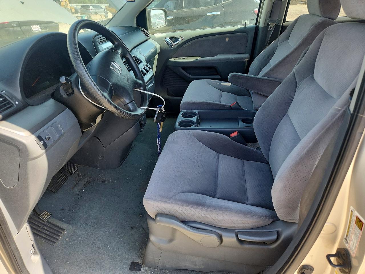 2006 Honda Odyssey Lx Gray vin: 5FNRL38266B129635