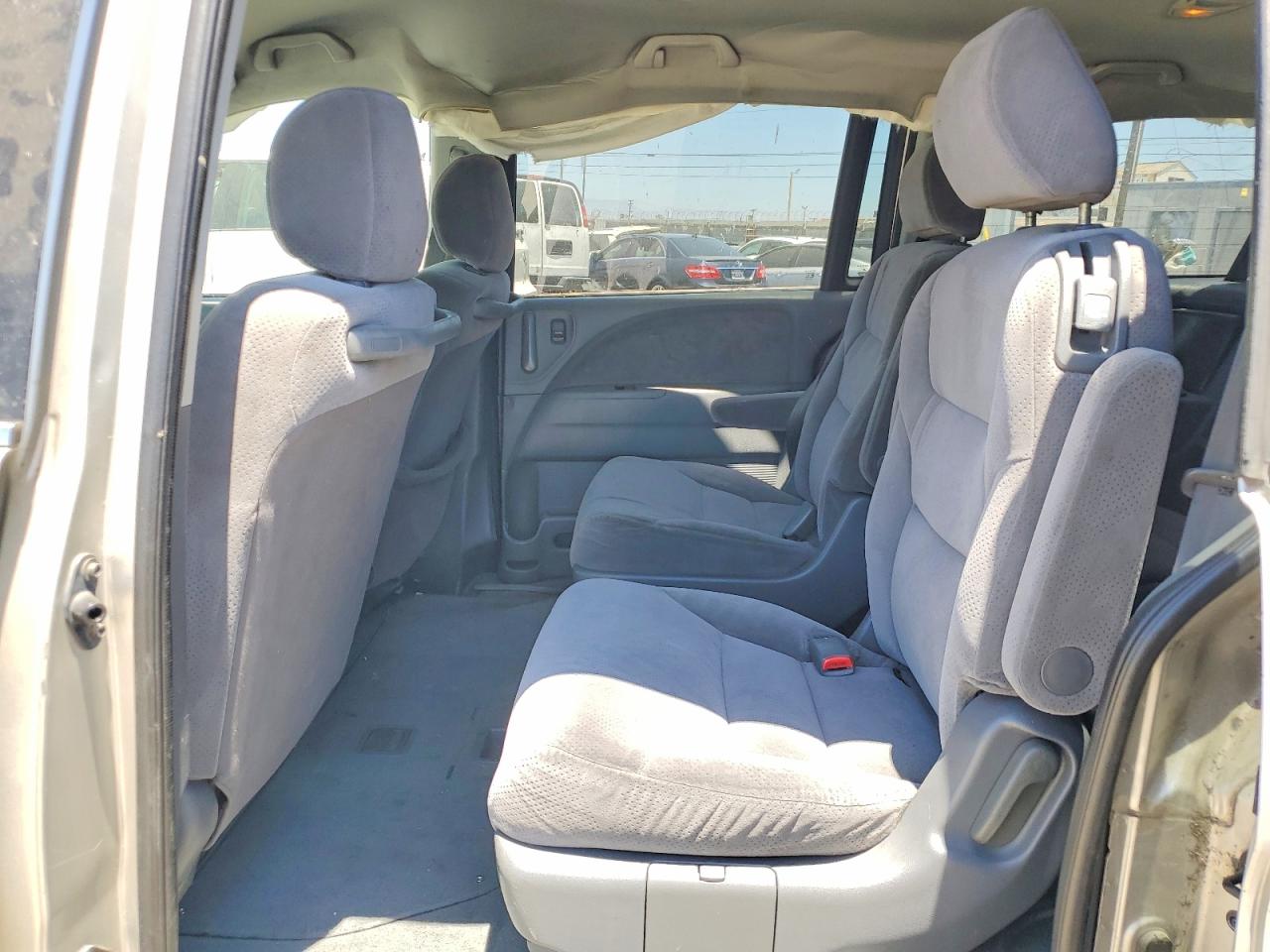 2007 Honda Odyssey Lx Серебряный vin: 5FNRL38267B008556