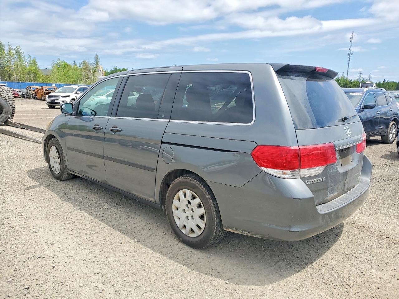 2008 Honda Odyssey Lx Gray vin: 5FNRL38268B001821