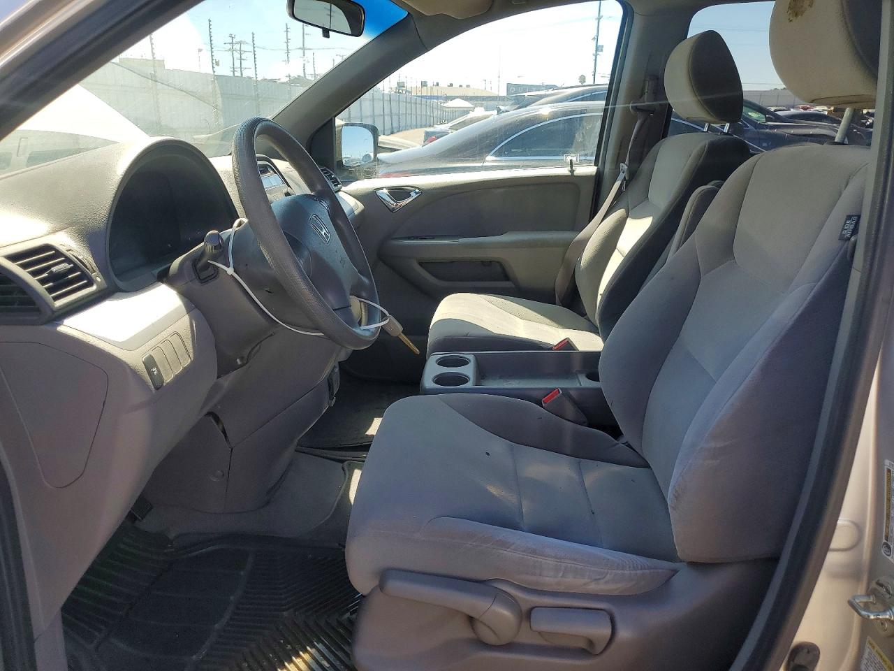 2009 Honda Odyssey Lx Silver vin: 5FNRL38269B028387