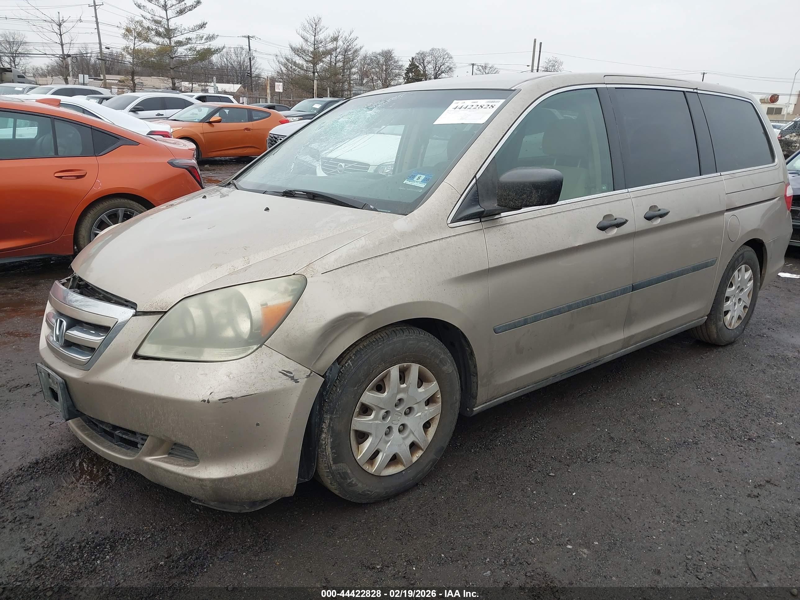 2006 Honda Odyssey Lx Золотой vin: 5FNRL38276B049454