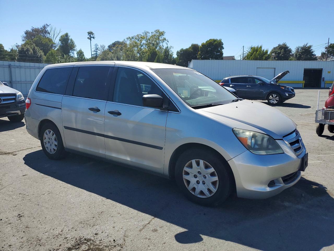 2006 Honda Odyssey Lx Серебряный vin: 5FNRL38276B109555