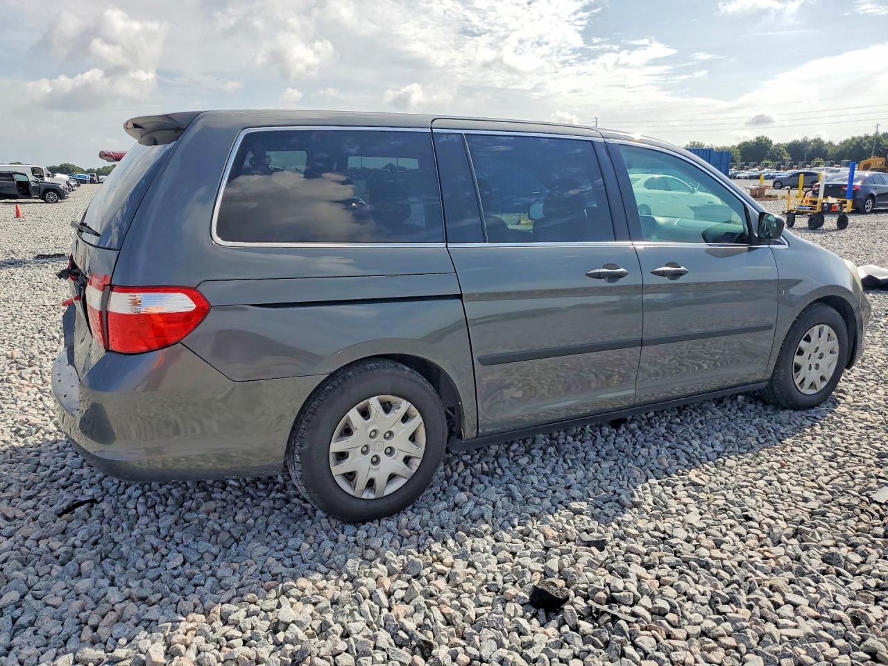 2007 Honda Odyssey Lx Gray vin: 5FNRL38277B061167