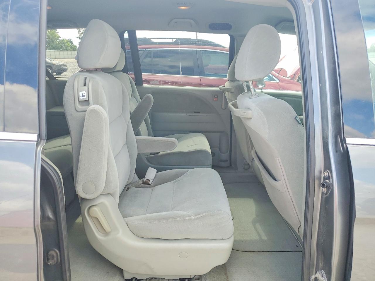 2008 Honda Odyssey Lx Gray vin: 5FNRL38278B026338