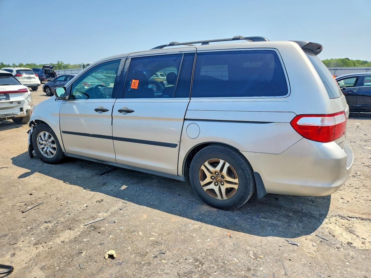 2006 Honda Odyssey Lx Silver vin: 5FNRL38286B062956