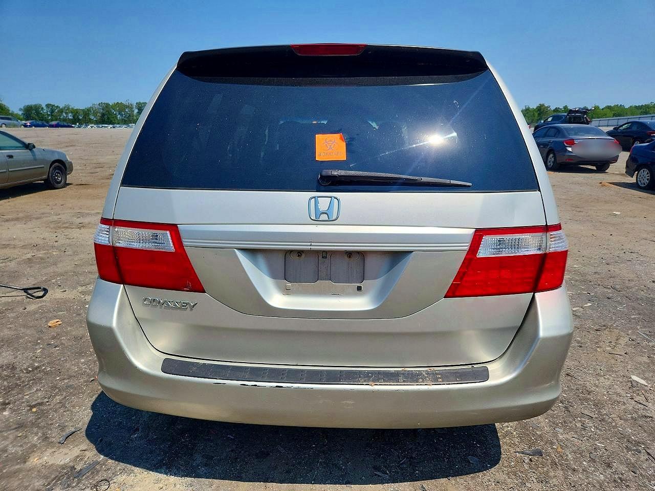 2006 Honda Odyssey Lx Silver vin: 5FNRL38286B062956