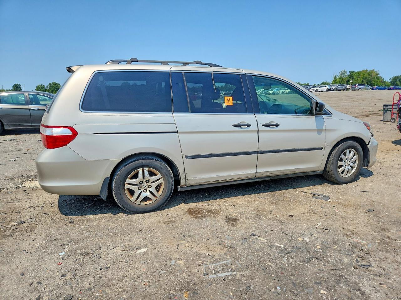2006 Honda Odyssey Lx Silver vin: 5FNRL38286B062956
