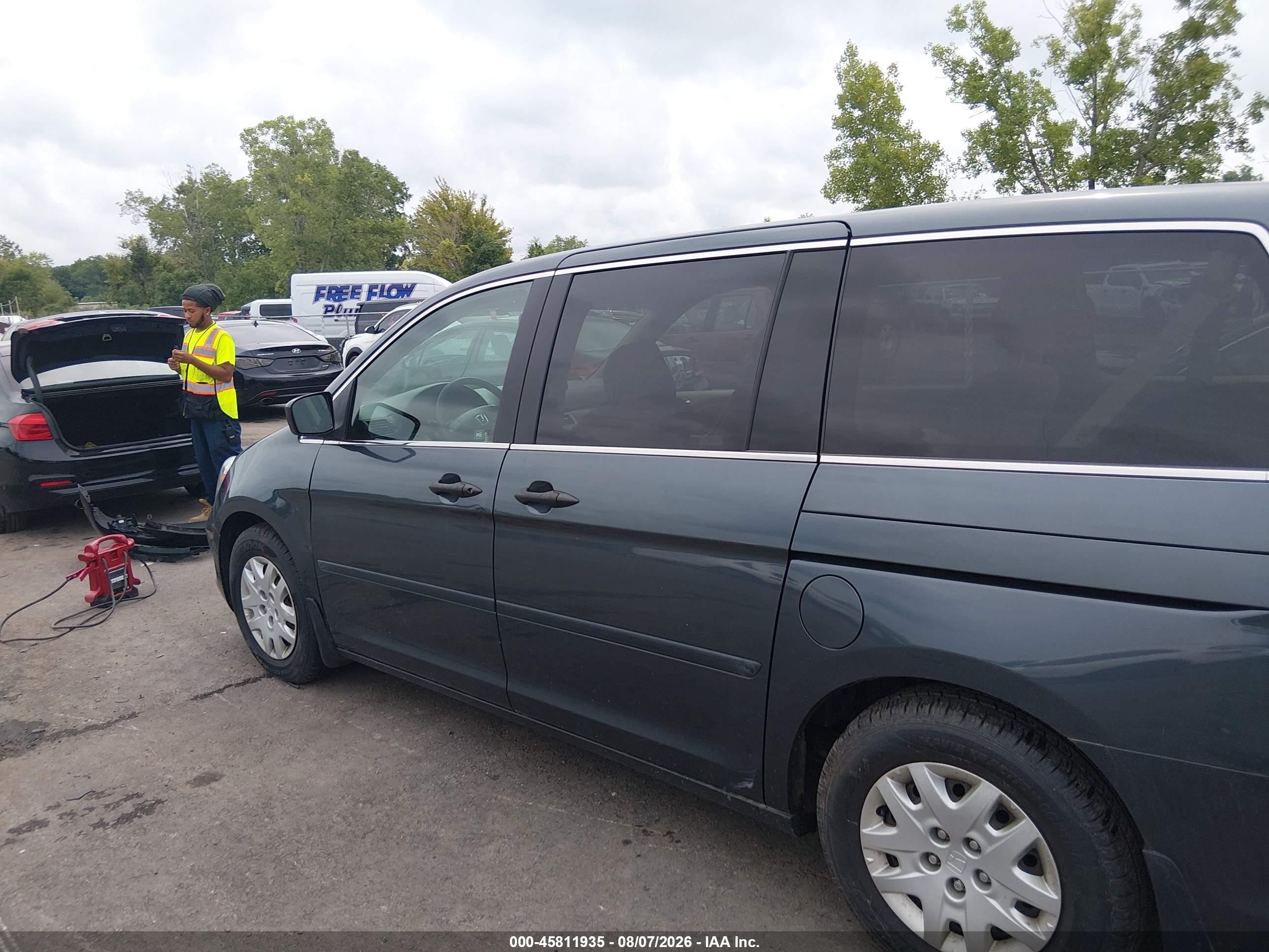2006 Honda Odyssey Lx Blue vin: 5FNRL38286B101559