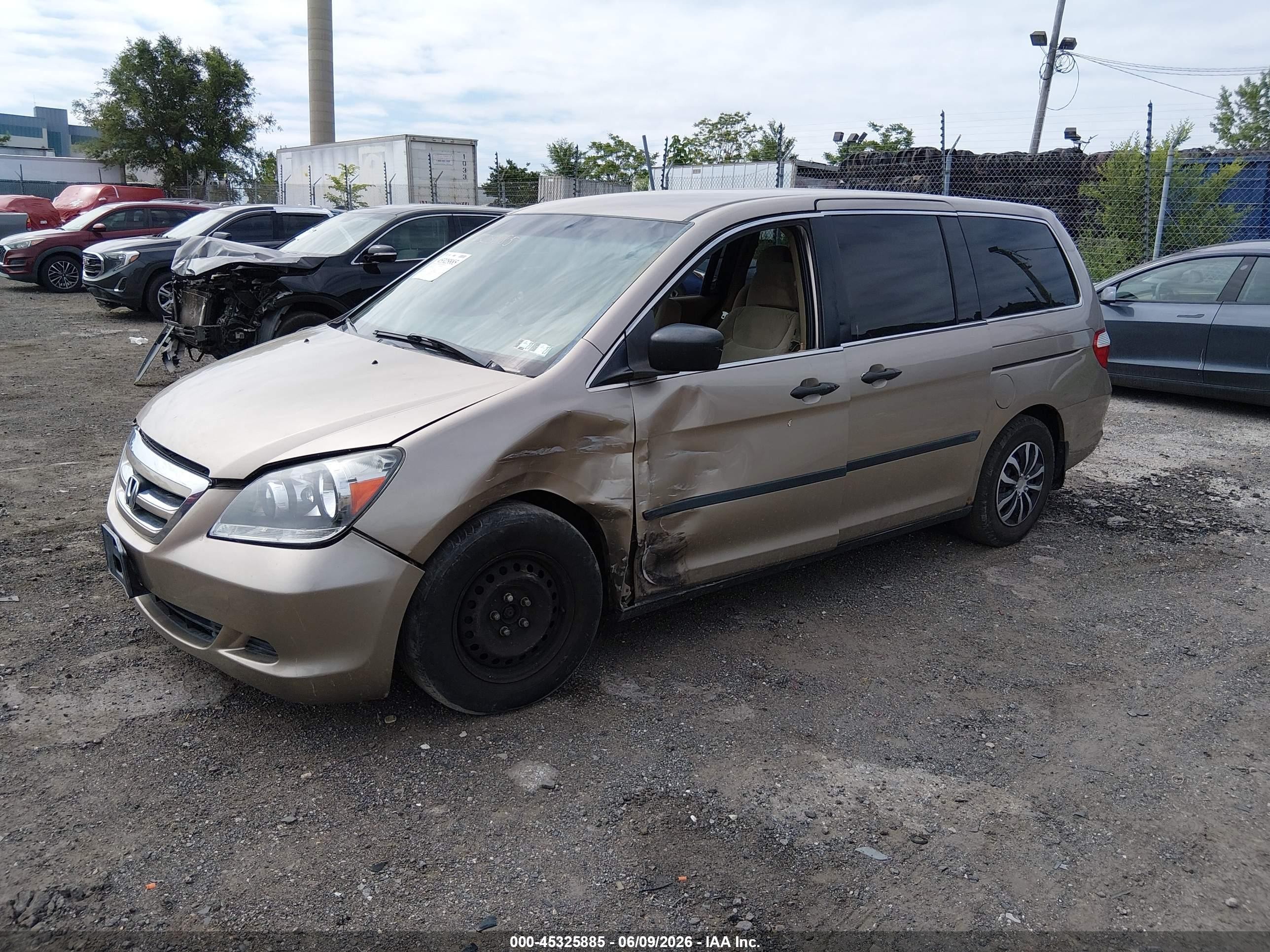 2006 Honda Odyssey Lx Бежевый vin: 5FNRL38286B122458