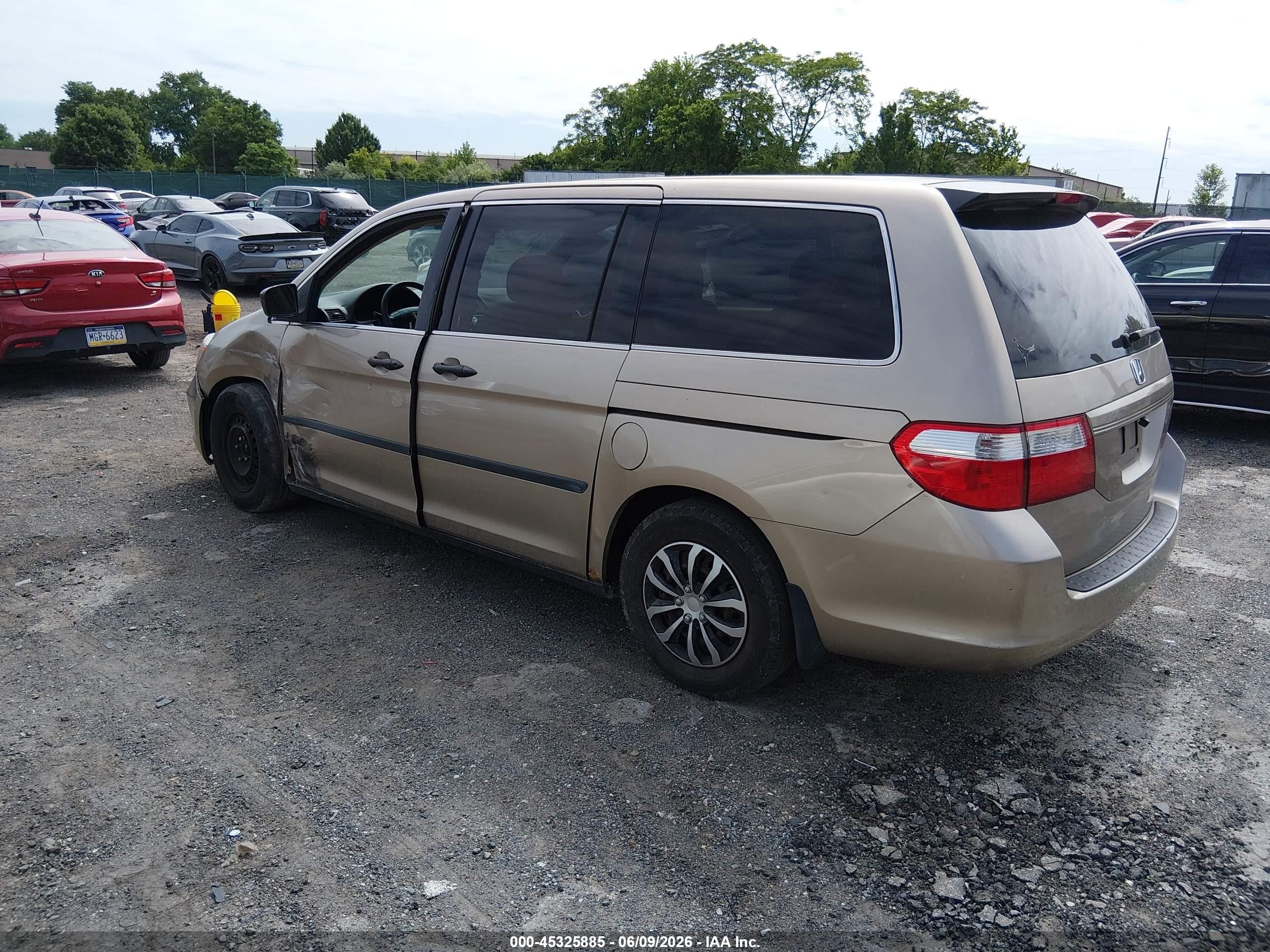 2006 Honda Odyssey Lx Бежевый vin: 5FNRL38286B122458