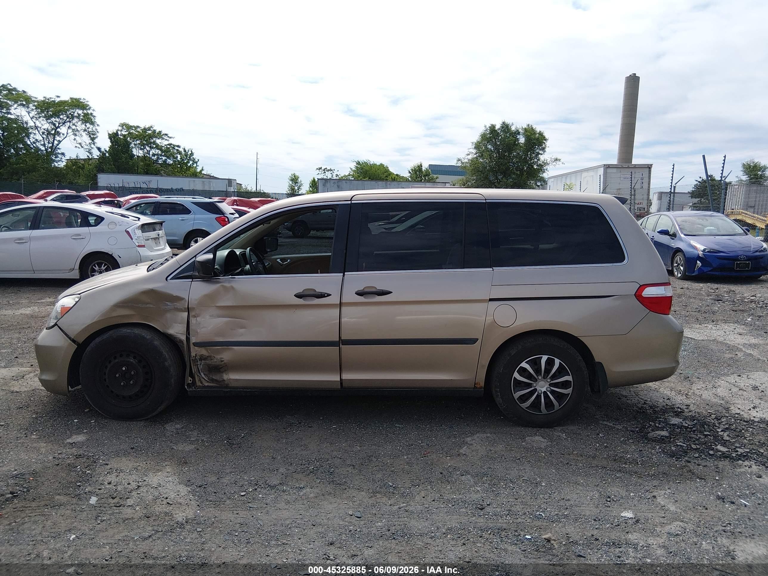 2006 Honda Odyssey Lx Бежевый vin: 5FNRL38286B122458