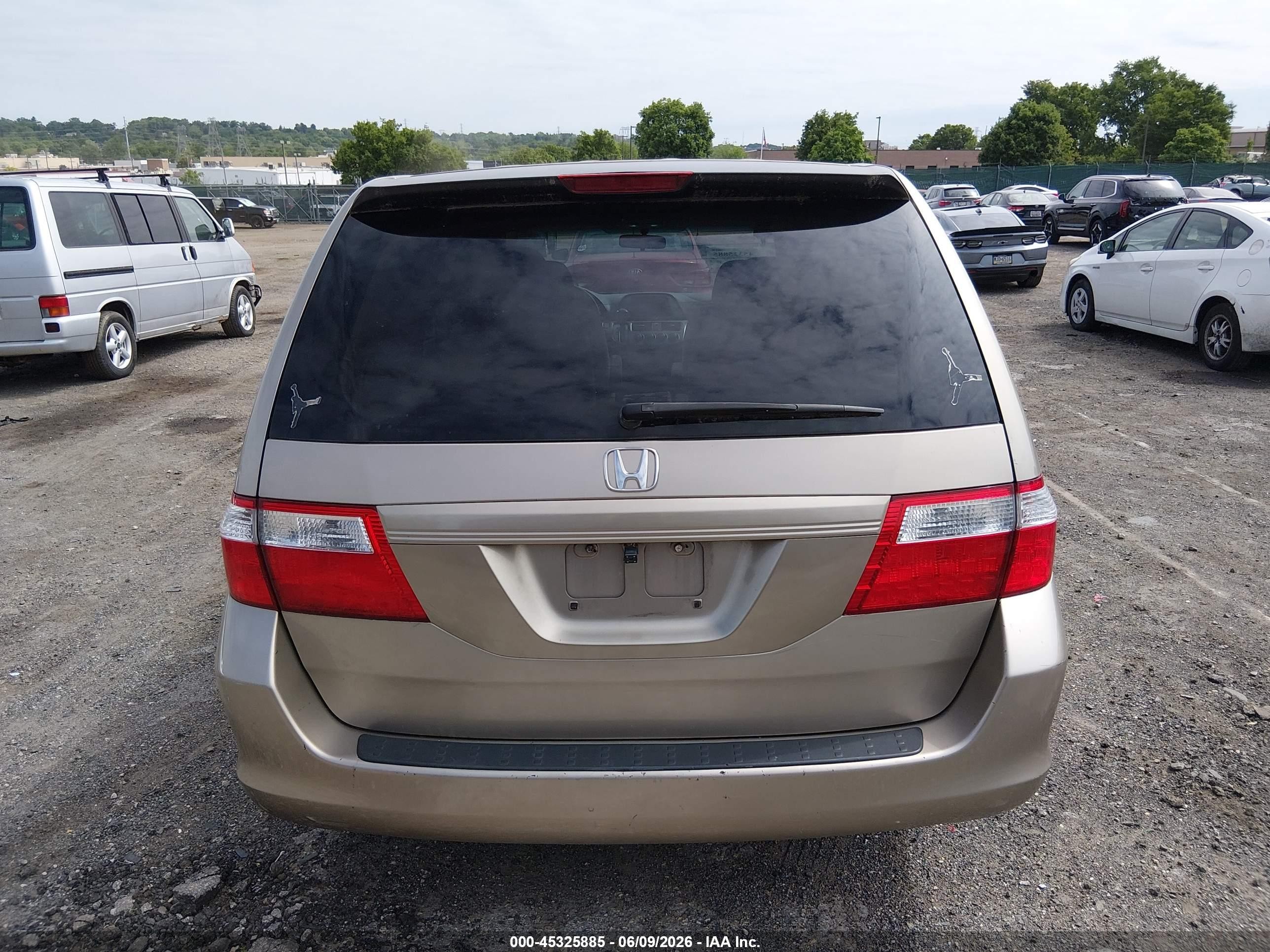 2006 Honda Odyssey Lx Бежевый vin: 5FNRL38286B122458
