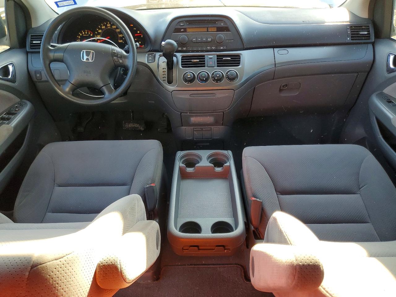 2007 Honda Odyssey Lx Silver vin: 5FNRL38287B077118