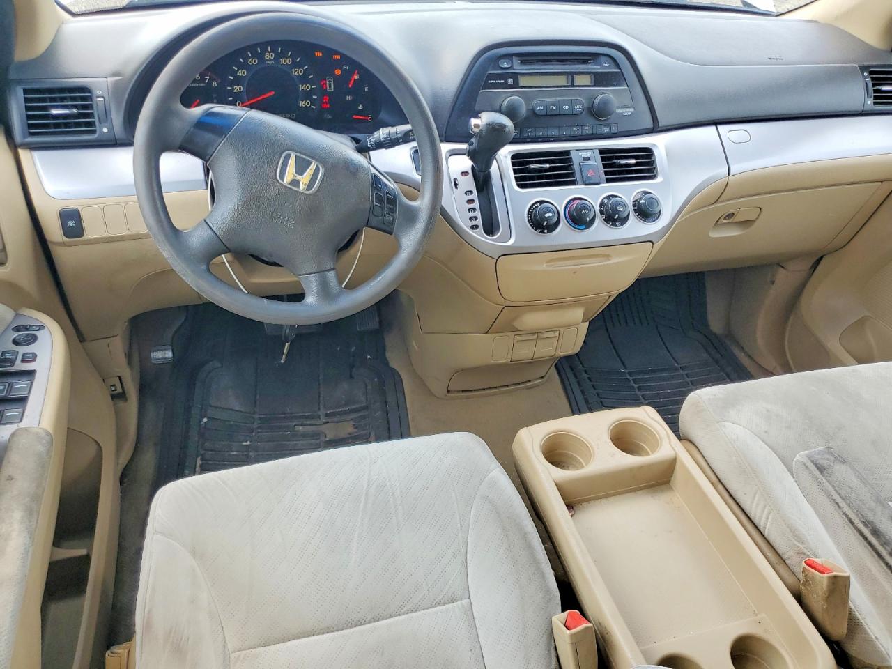 2008 Honda Odyssey Lx White vin: 5FNRL38288B042239