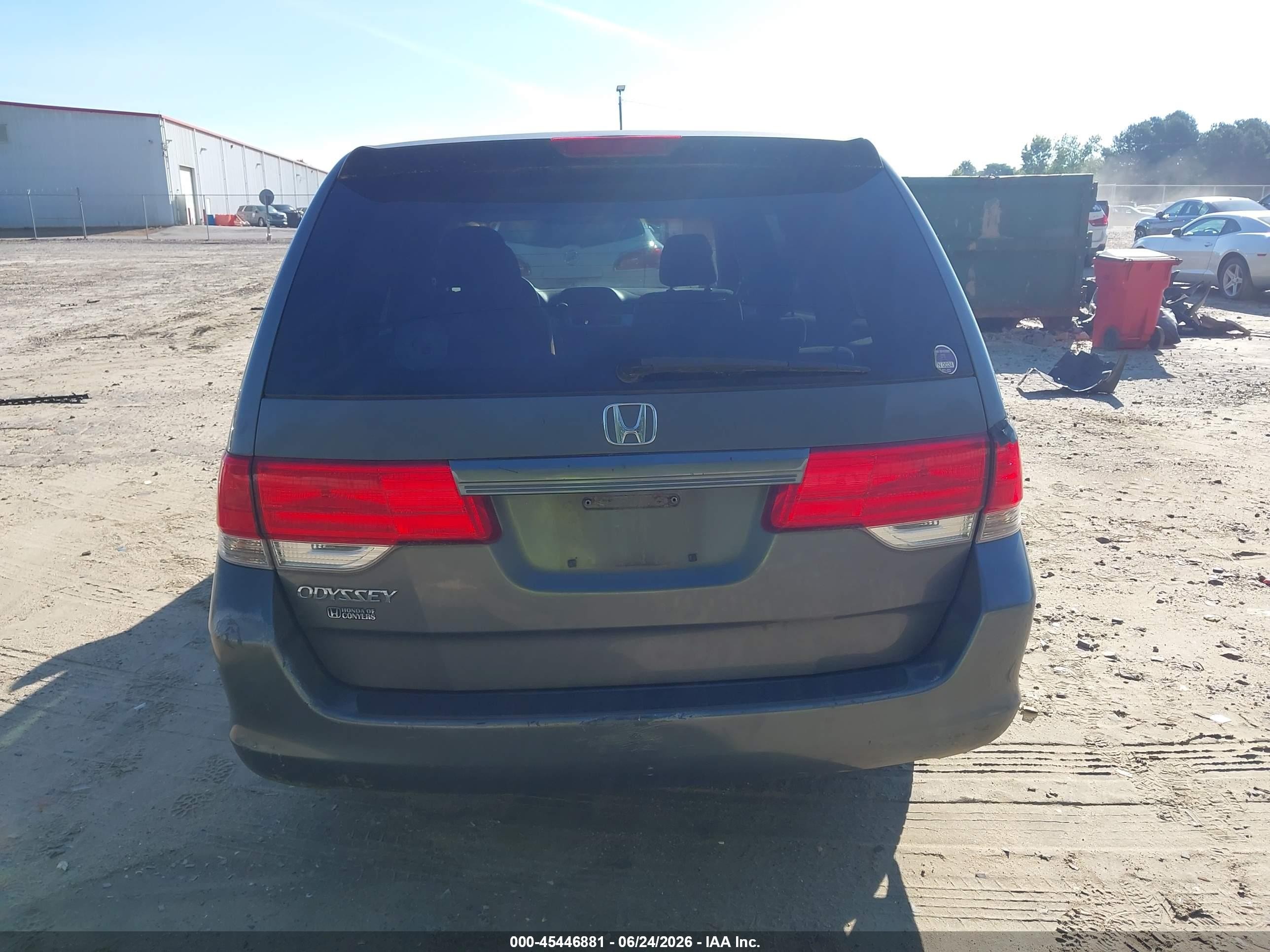 2008 Honda Odyssey Lx Gray vin: 5FNRL38288B076035
