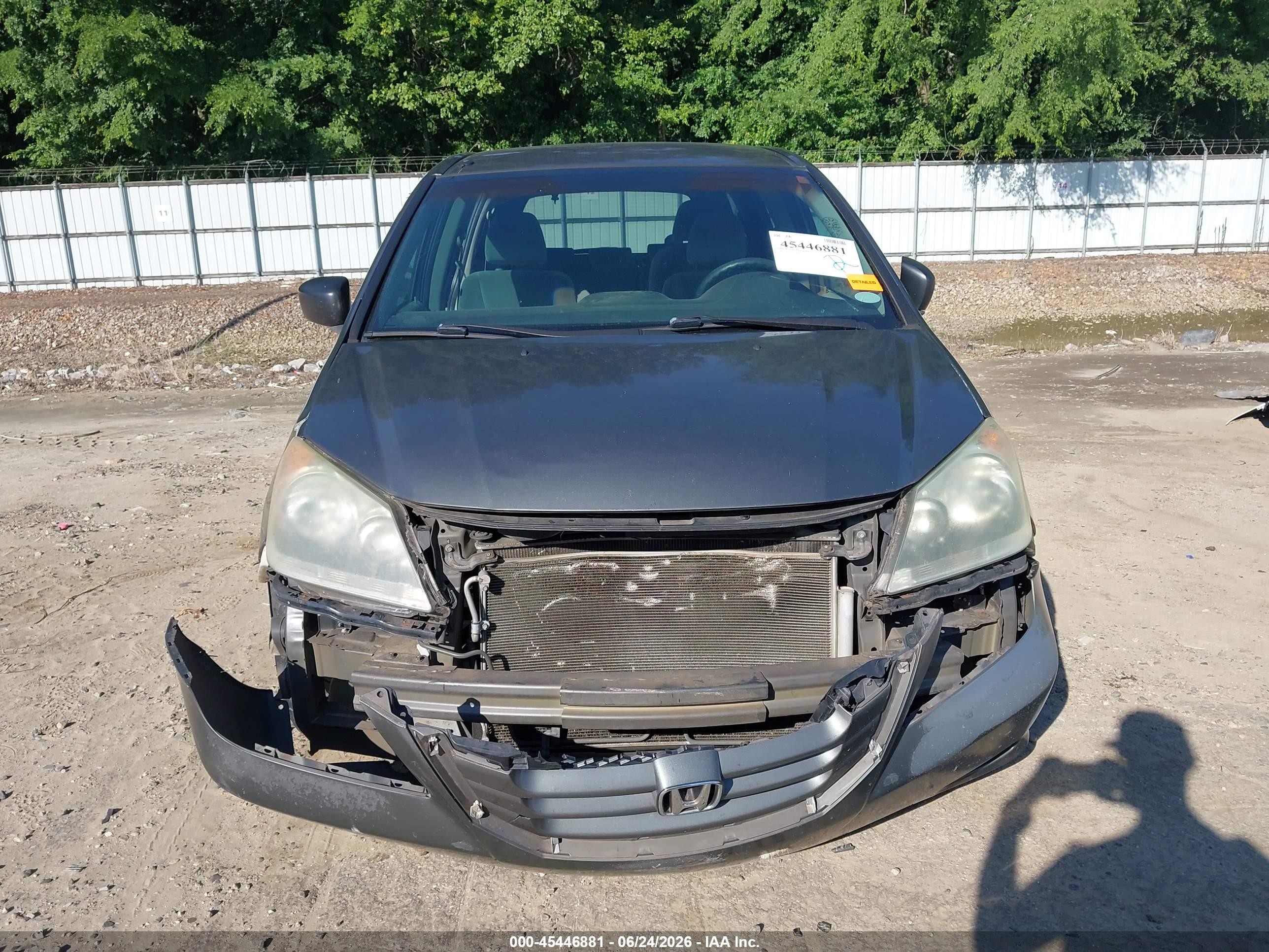 2008 Honda Odyssey Lx Gray vin: 5FNRL38288B076035