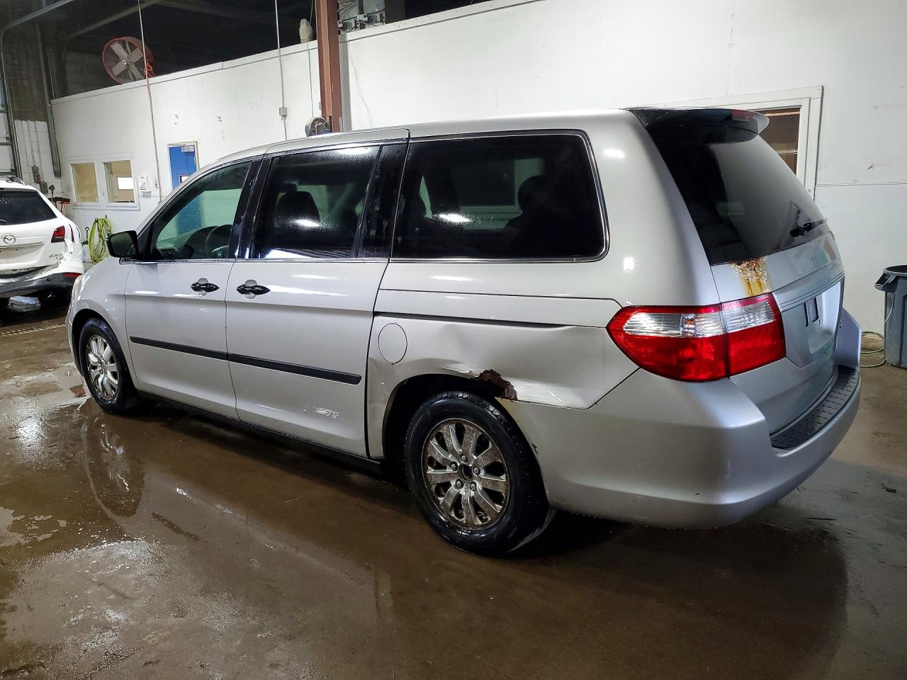 2006 Honda Odyssey Lx Серебряный vin: 5FNRL38296B101036
