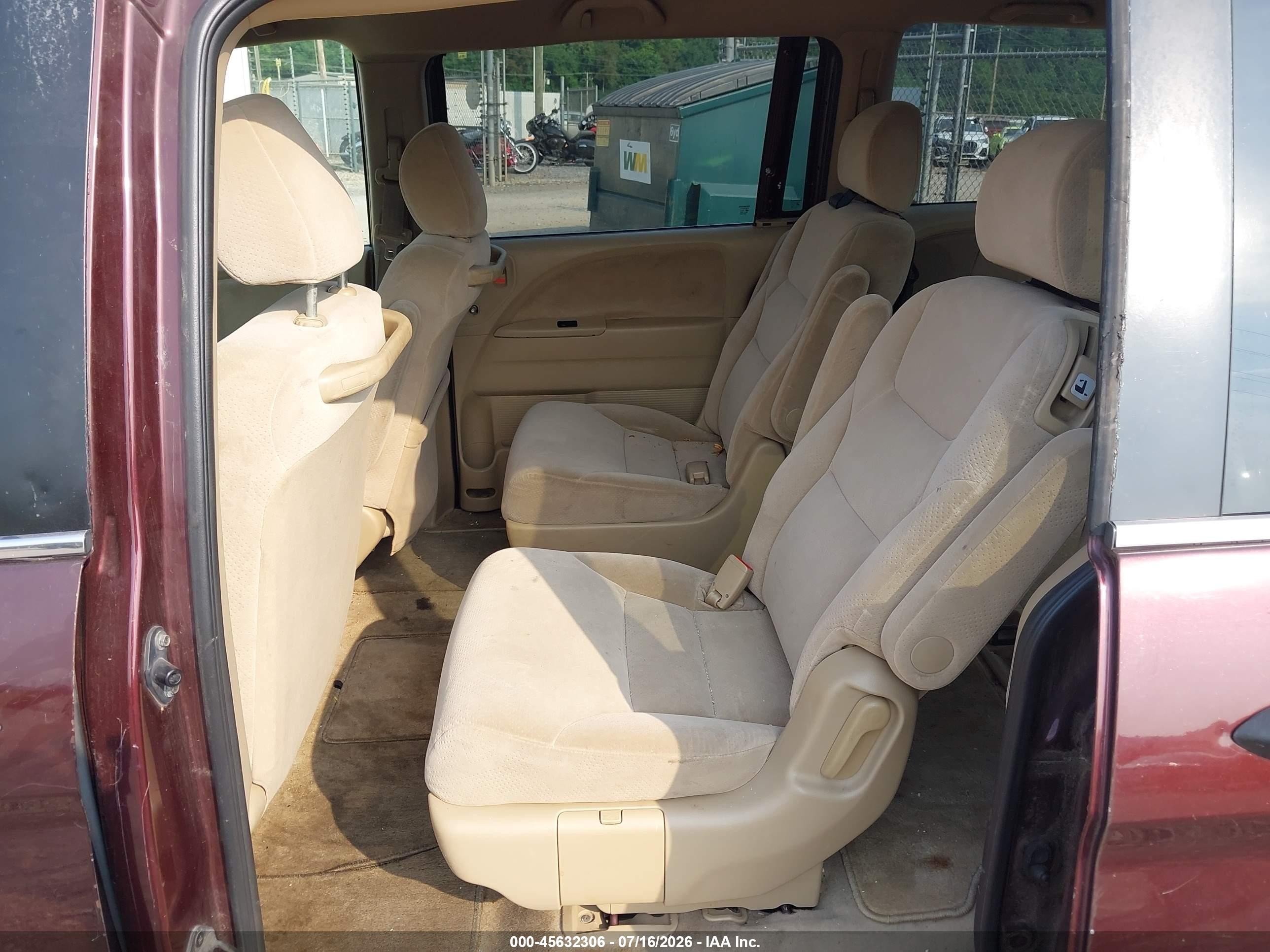2007 Honda Odyssey Lx Maroon vin: 5FNRL38297B106044