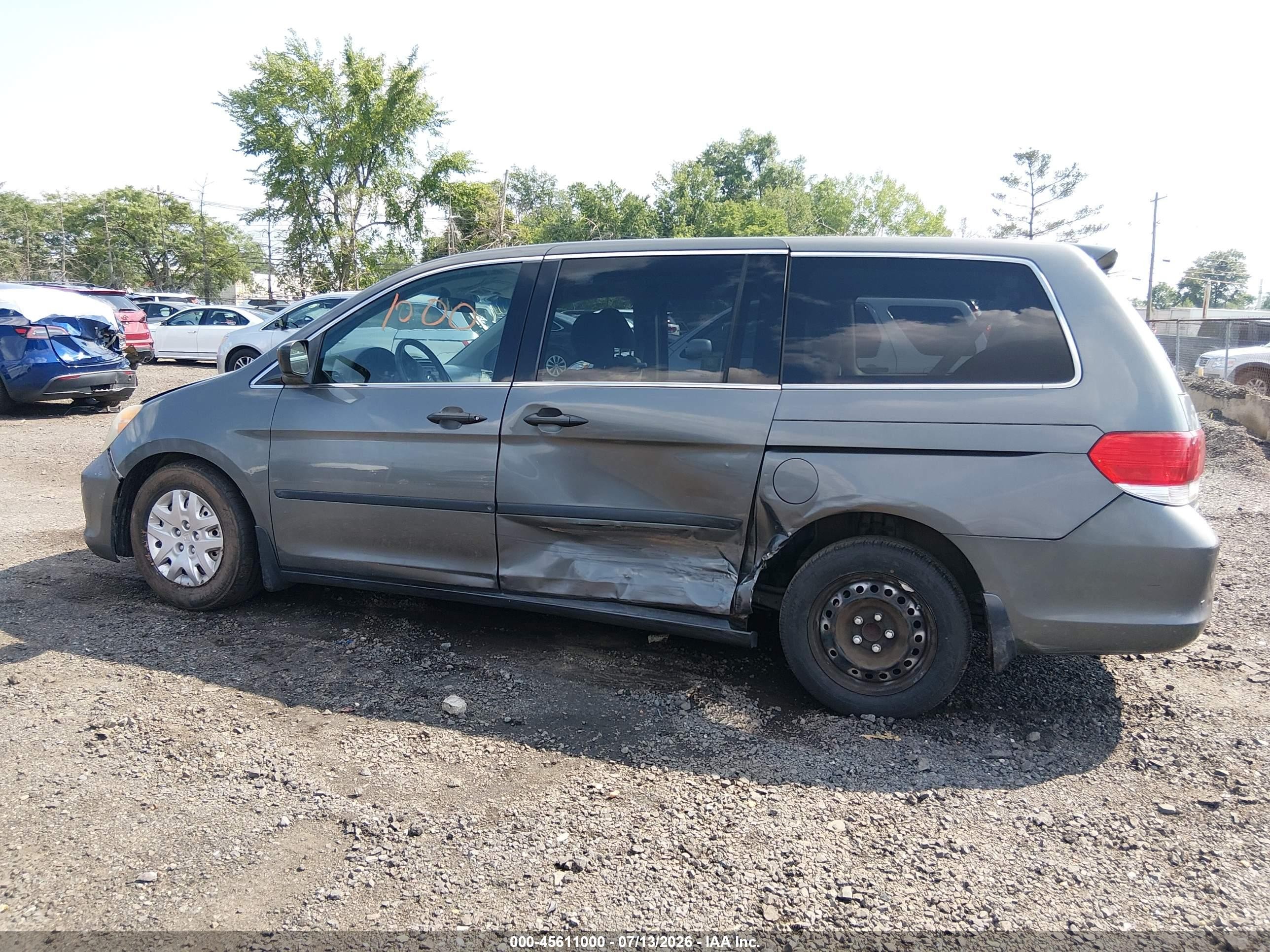 2008 Honda Odyssey Lx Серый vin: 5FNRL38298B069305