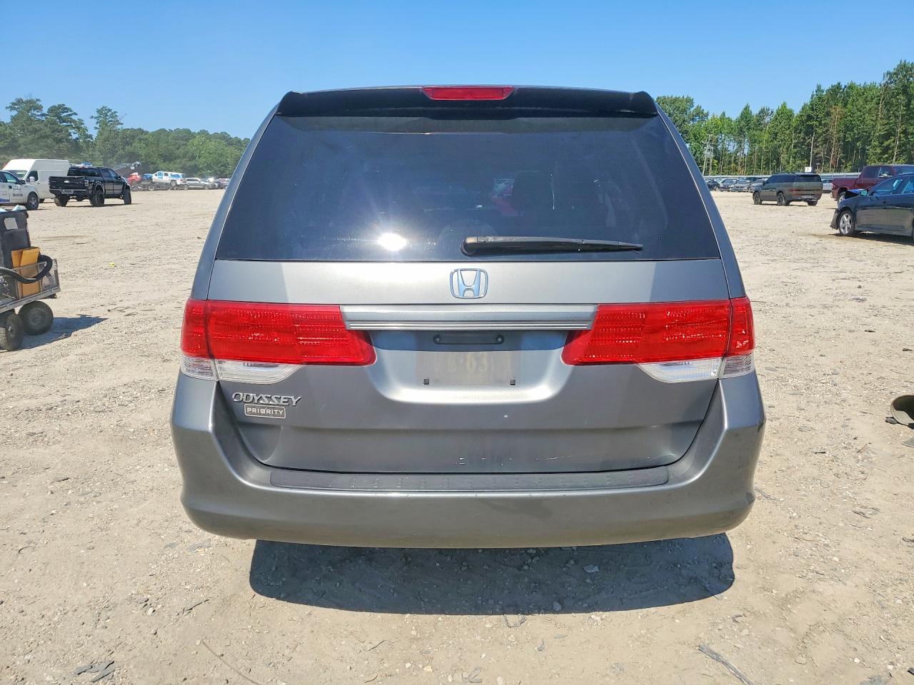 2008 Honda Odyssey Lx Gray vin: 5FNRL38298B107731