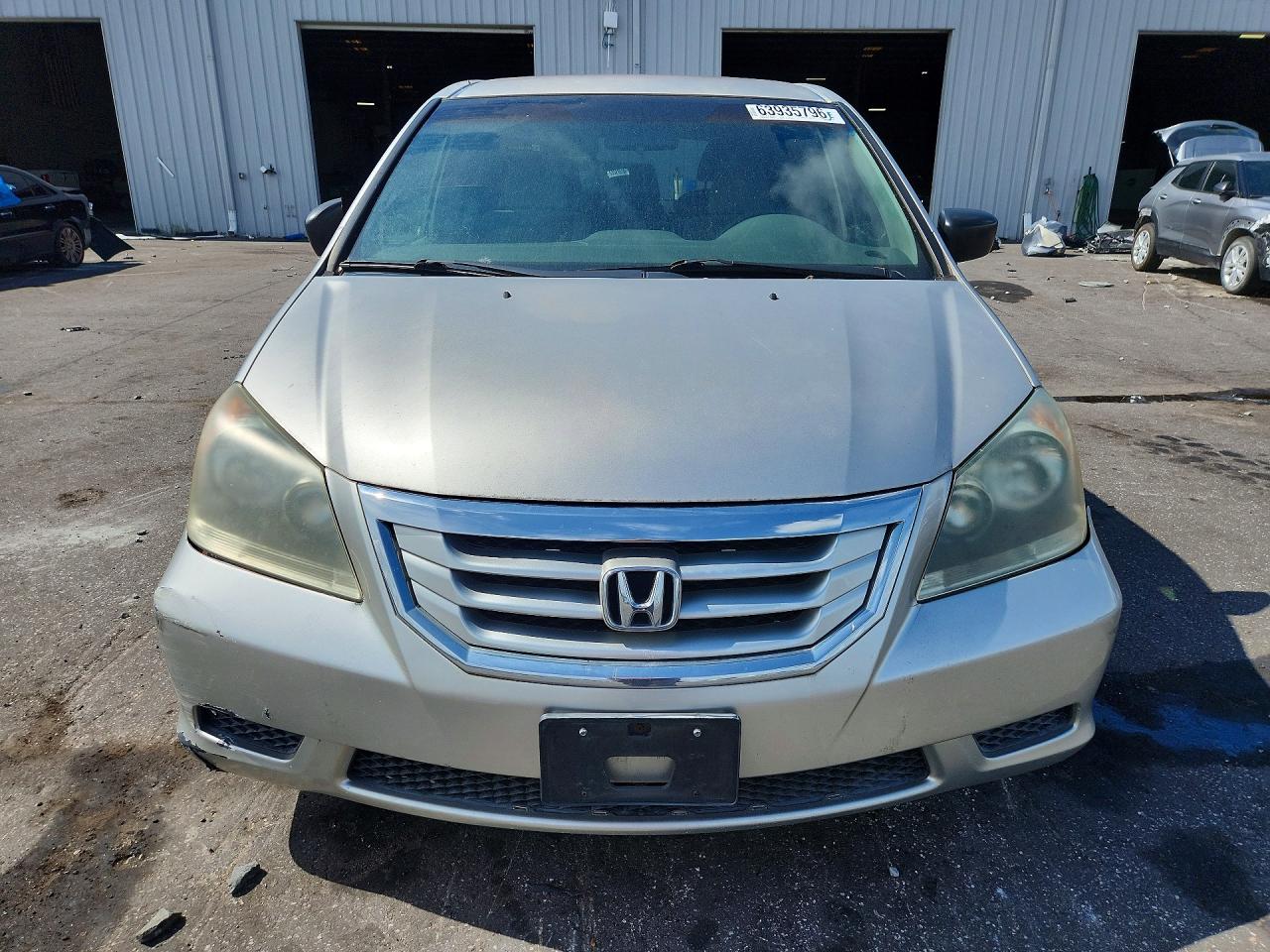 2008 Honda Odyssey Lx Silver vin: 5FNRL38298B111441