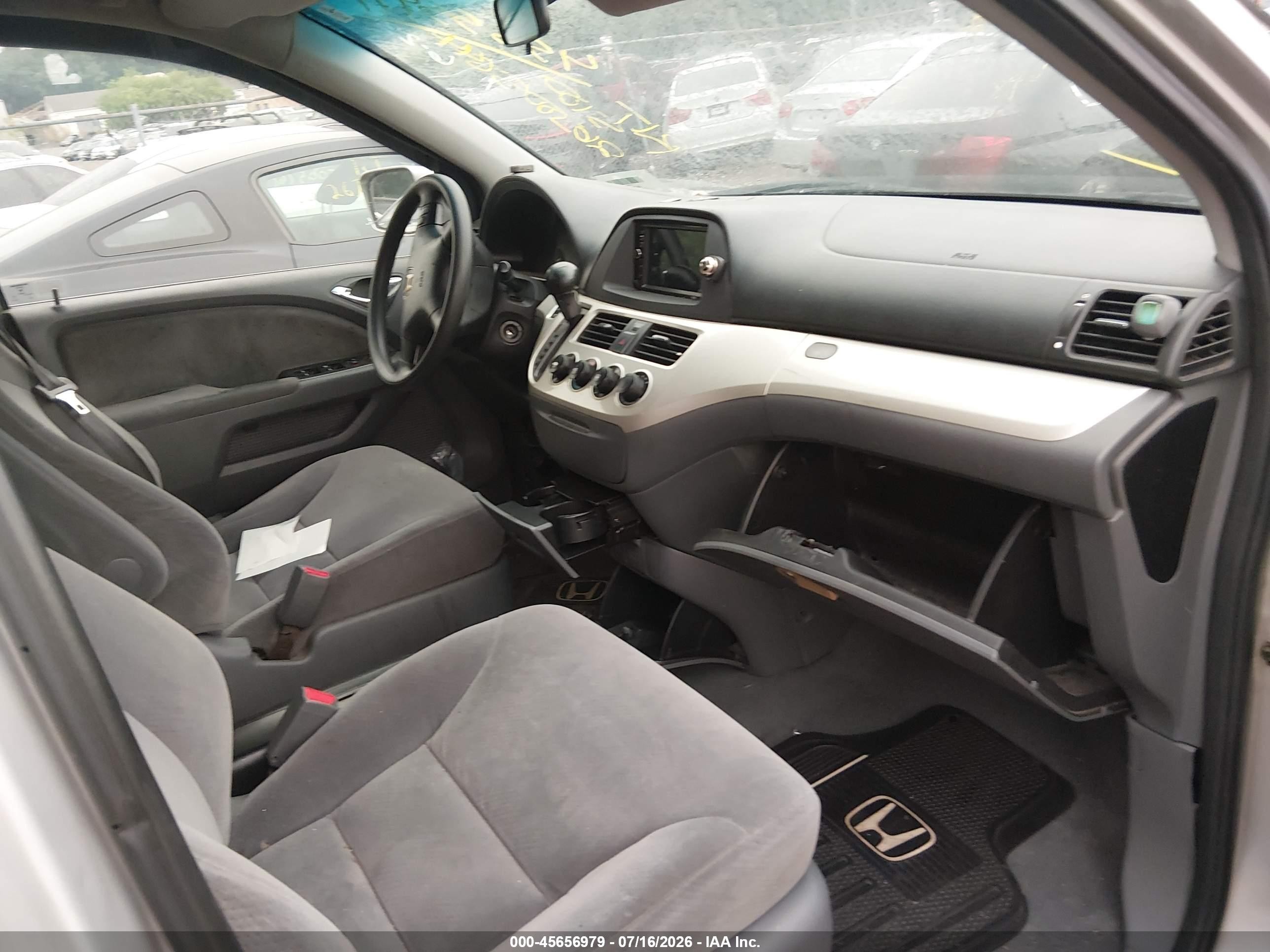 2005 Honda Odyssey Lx Gold vin: 5FNRL382X5B086870