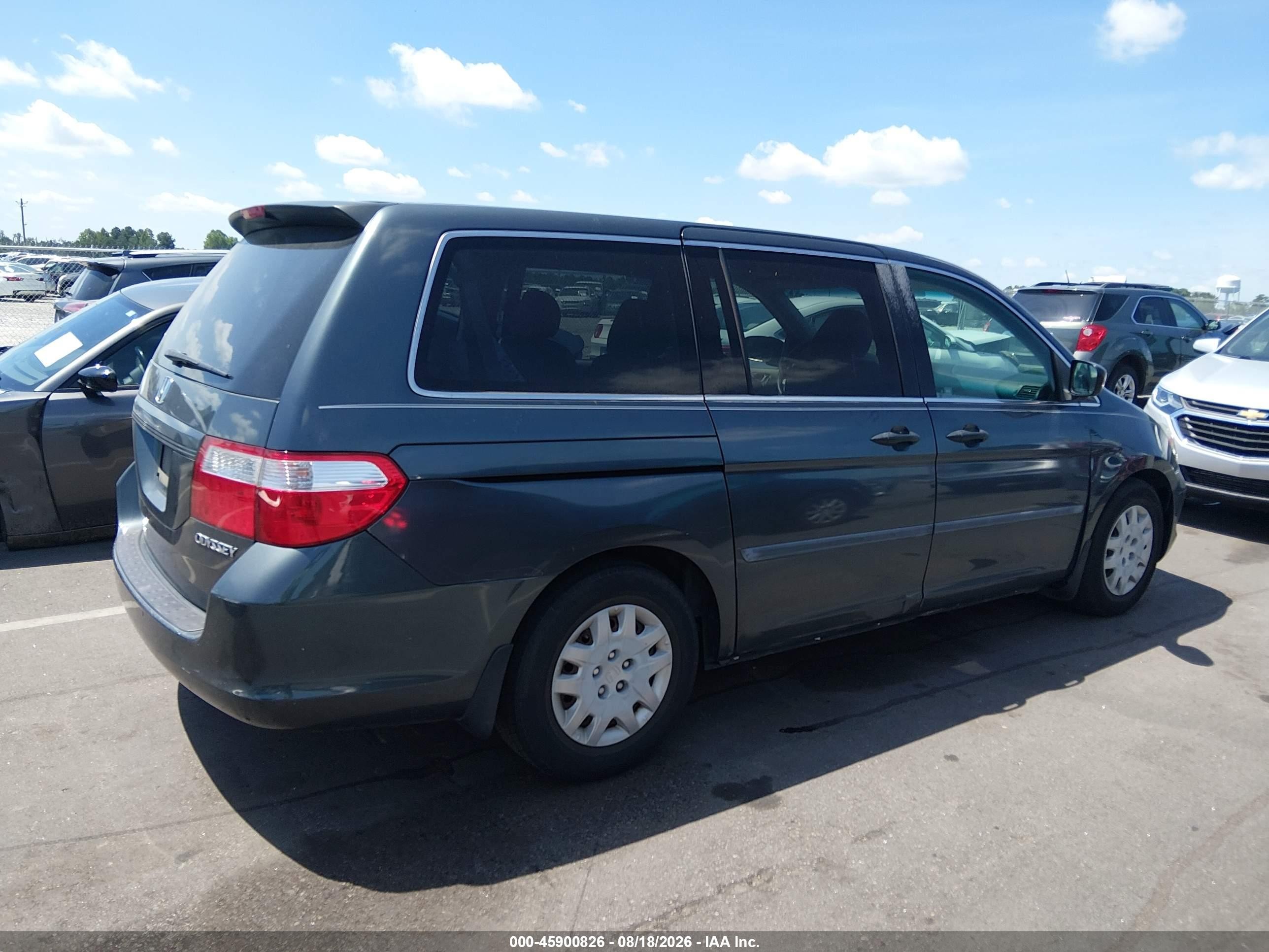 2005 Honda Odyssey Lx Gray vin: 5FNRL382X5B096122