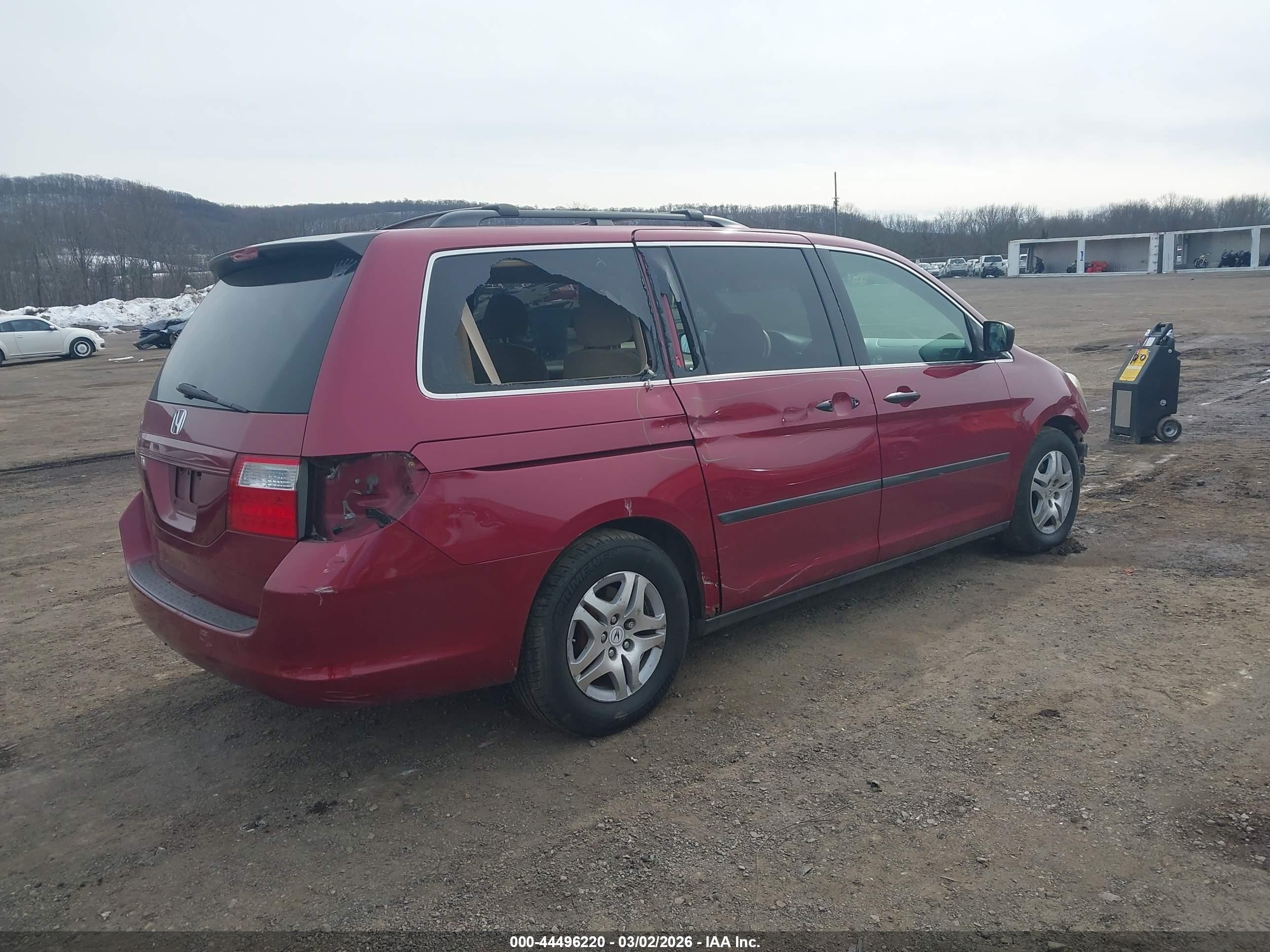 2006 Honda Odyssey Lx Red vin: 5FNRL382X6B061856