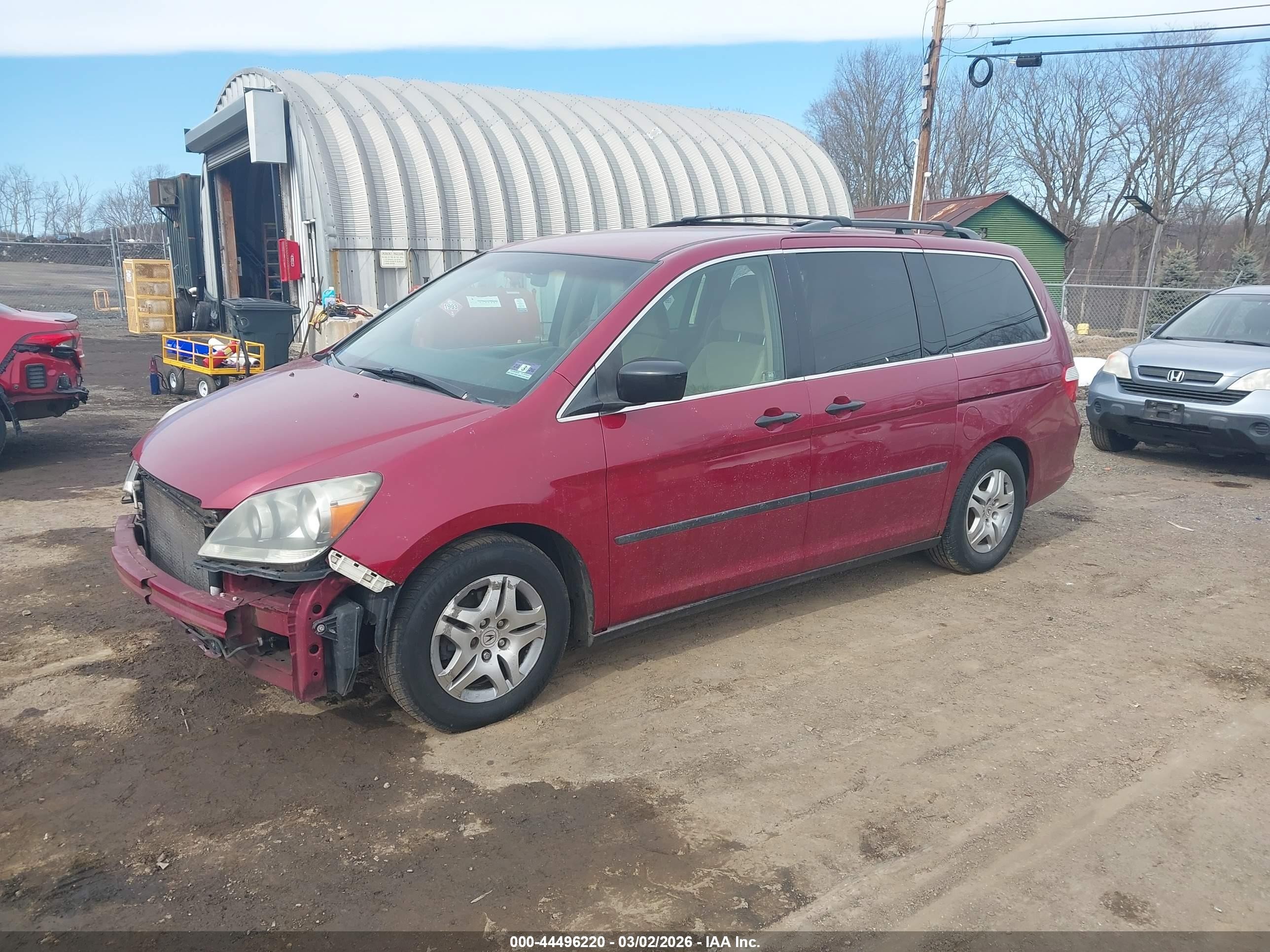 2006 Honda Odyssey Lx Red vin: 5FNRL382X6B061856