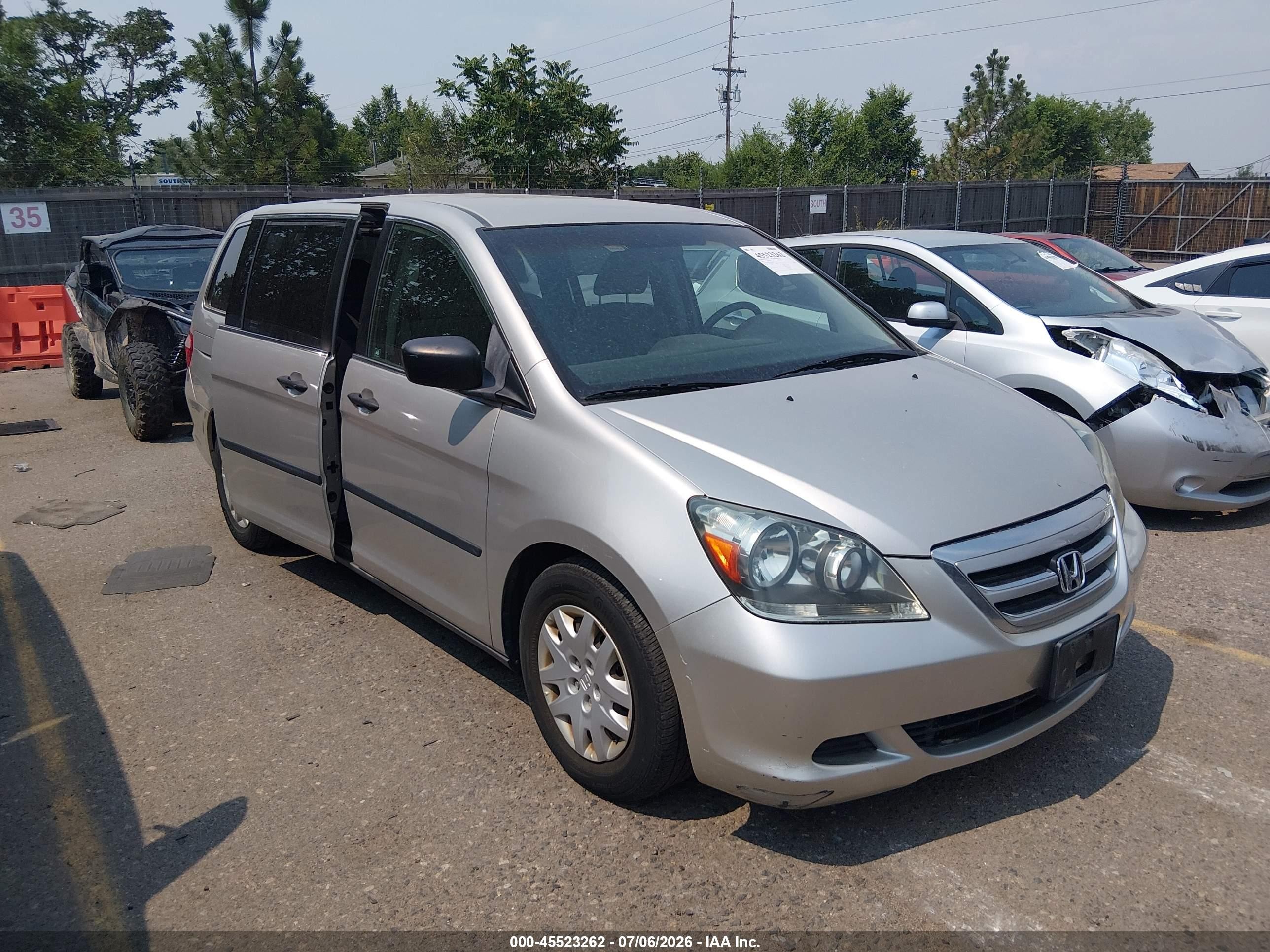 2006 Honda Odyssey Lx Gray vin: 5FNRL382X6B074803
