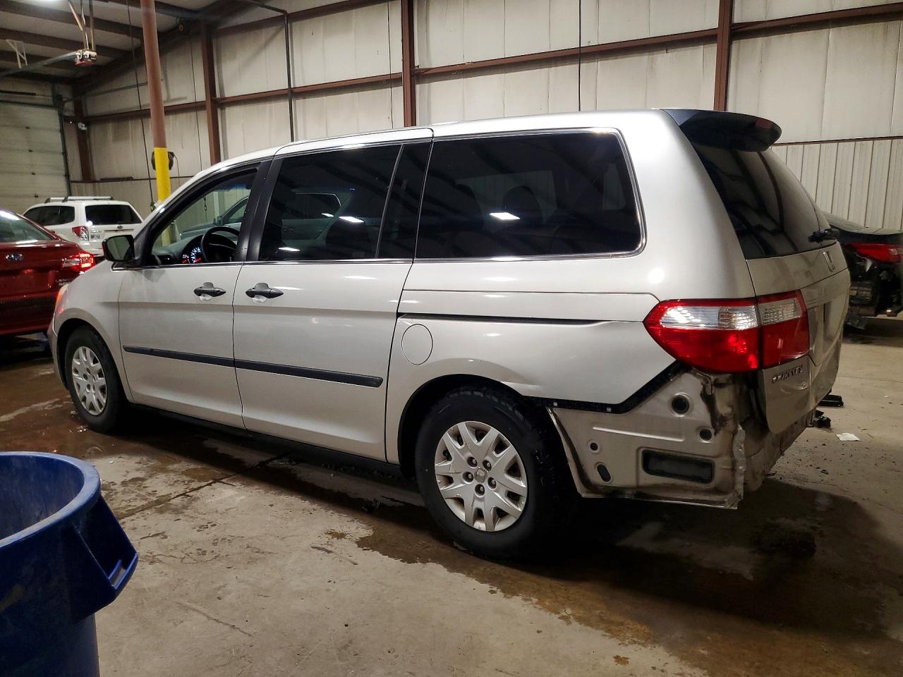 2007 Honda Odyssey Lx Silver vin: 5FNRL382X7B142986