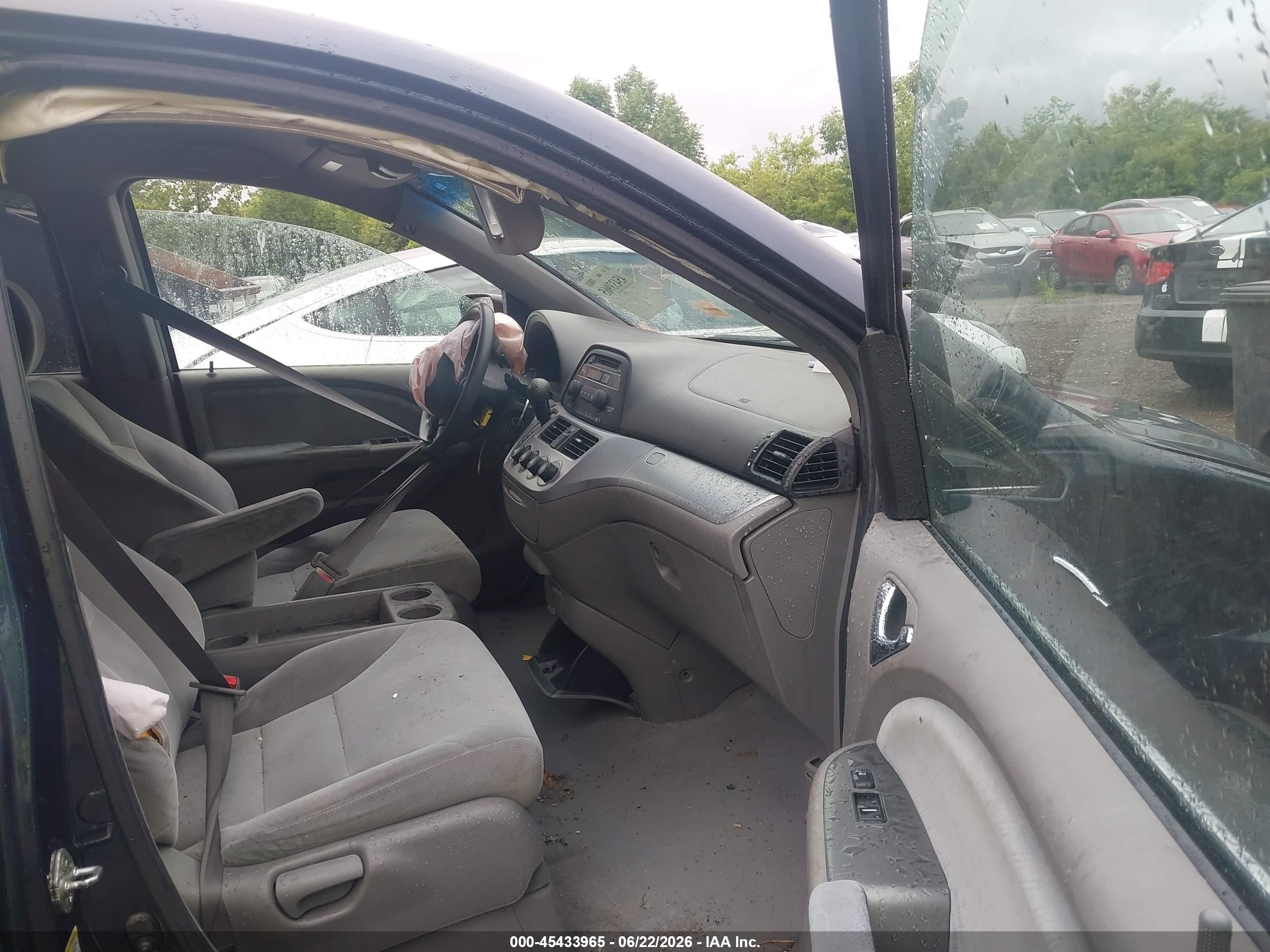 2009 Honda Odyssey Lx Black vin: 5FNRL382X9B023127