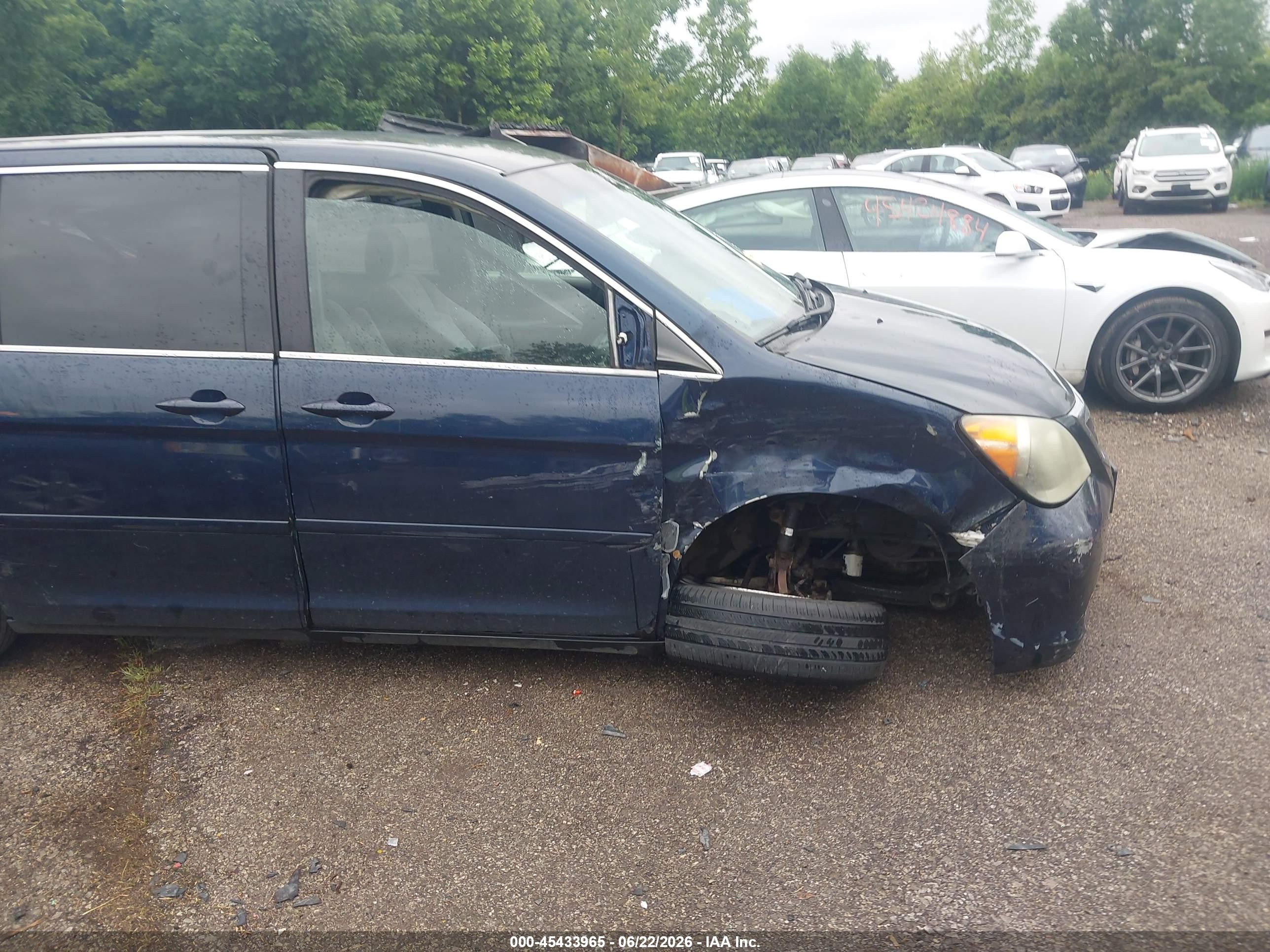2009 Honda Odyssey Lx Black vin: 5FNRL382X9B023127