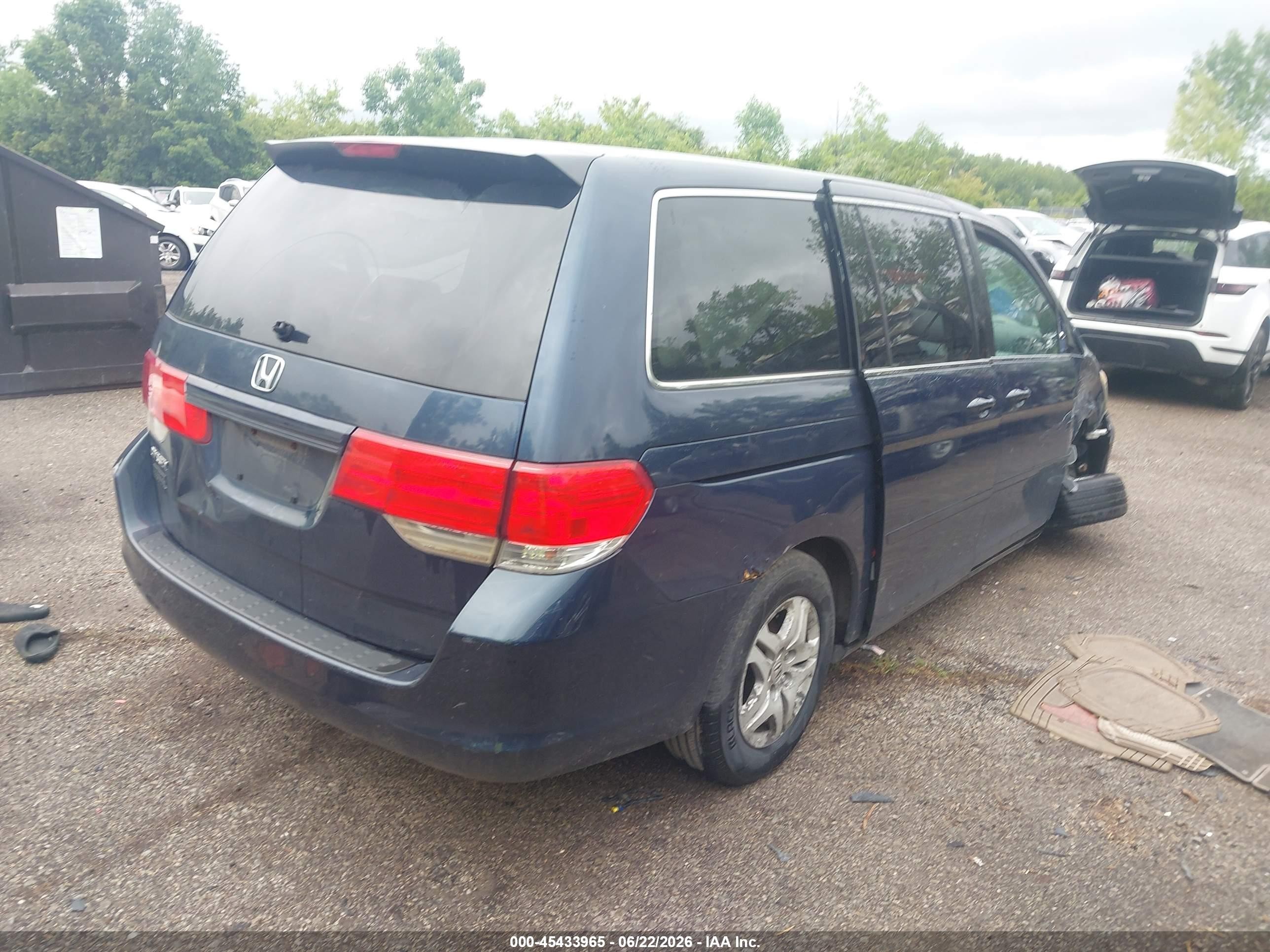 2009 Honda Odyssey Lx Black vin: 5FNRL382X9B023127