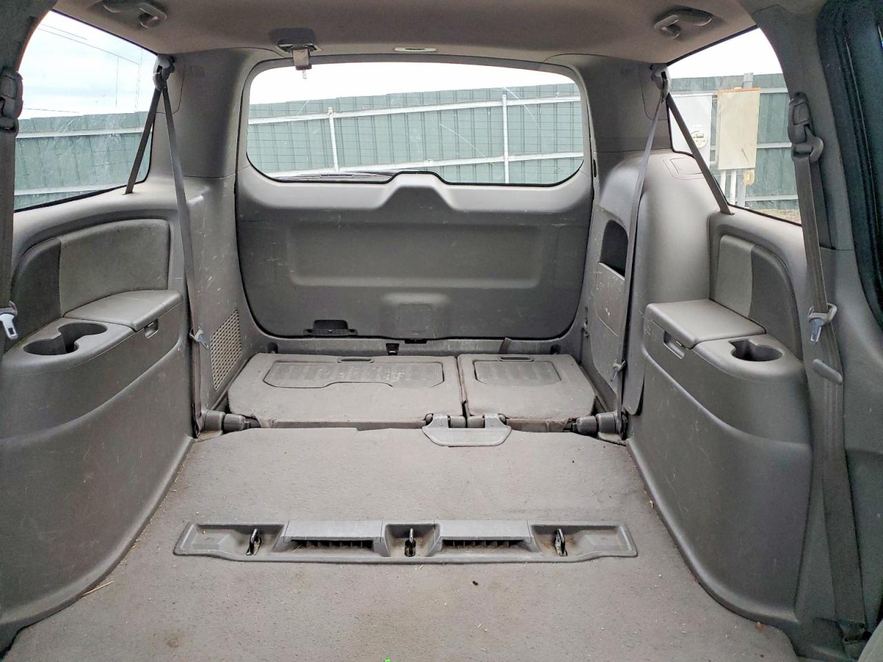 2009 Honda Odyssey Lx Silver vin: 5FNRL382X9B026061